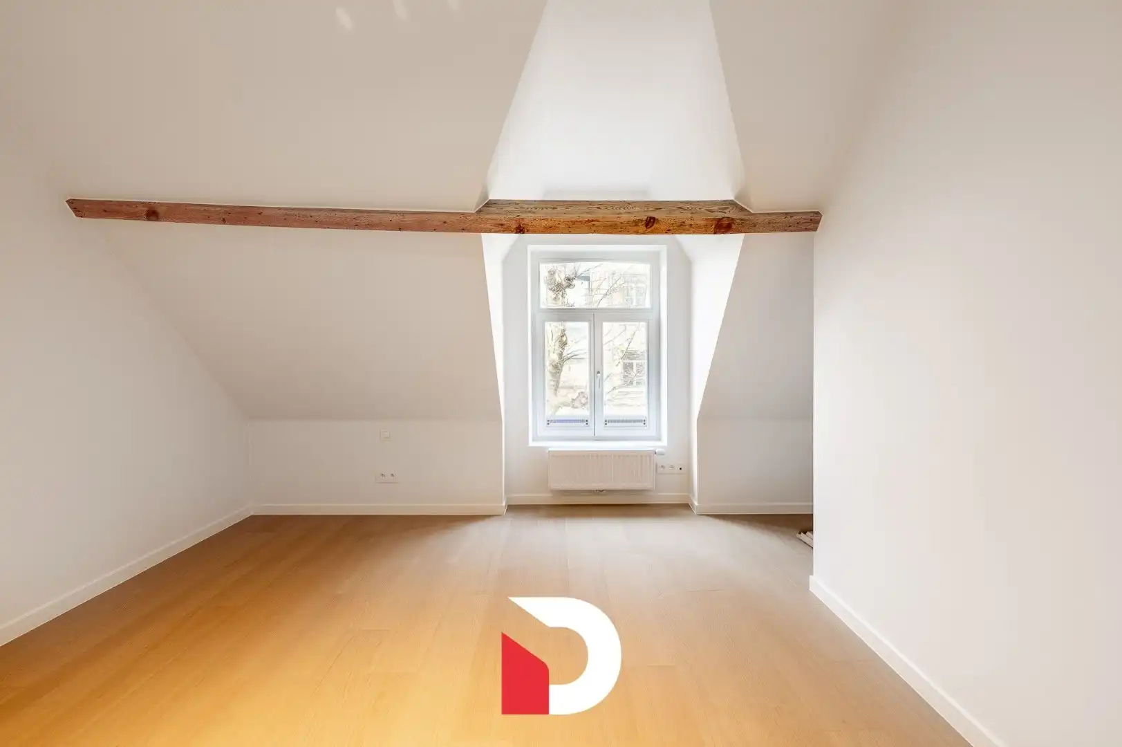 Uniek gerenoveerde burgerwoning met gezellige tuin te Kristus-Koning foto 30