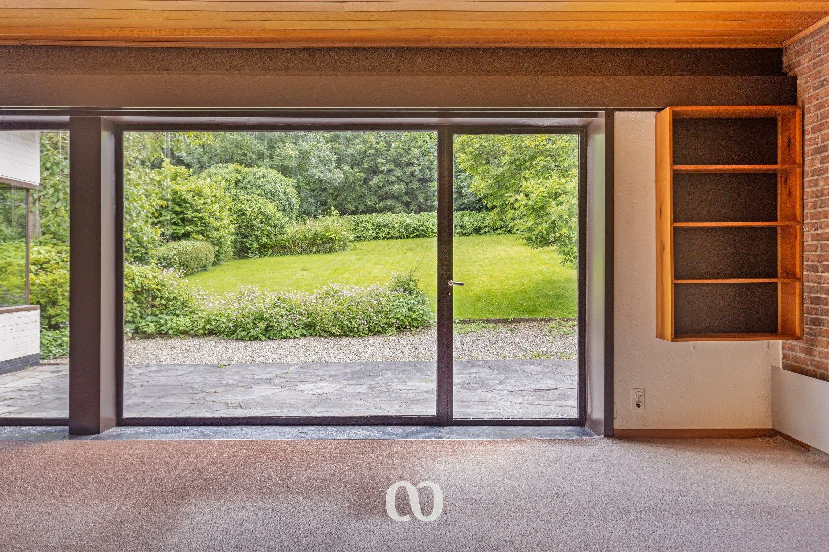 Te renoveren, modernistische villa nabij centrum Oudenaarde foto 6