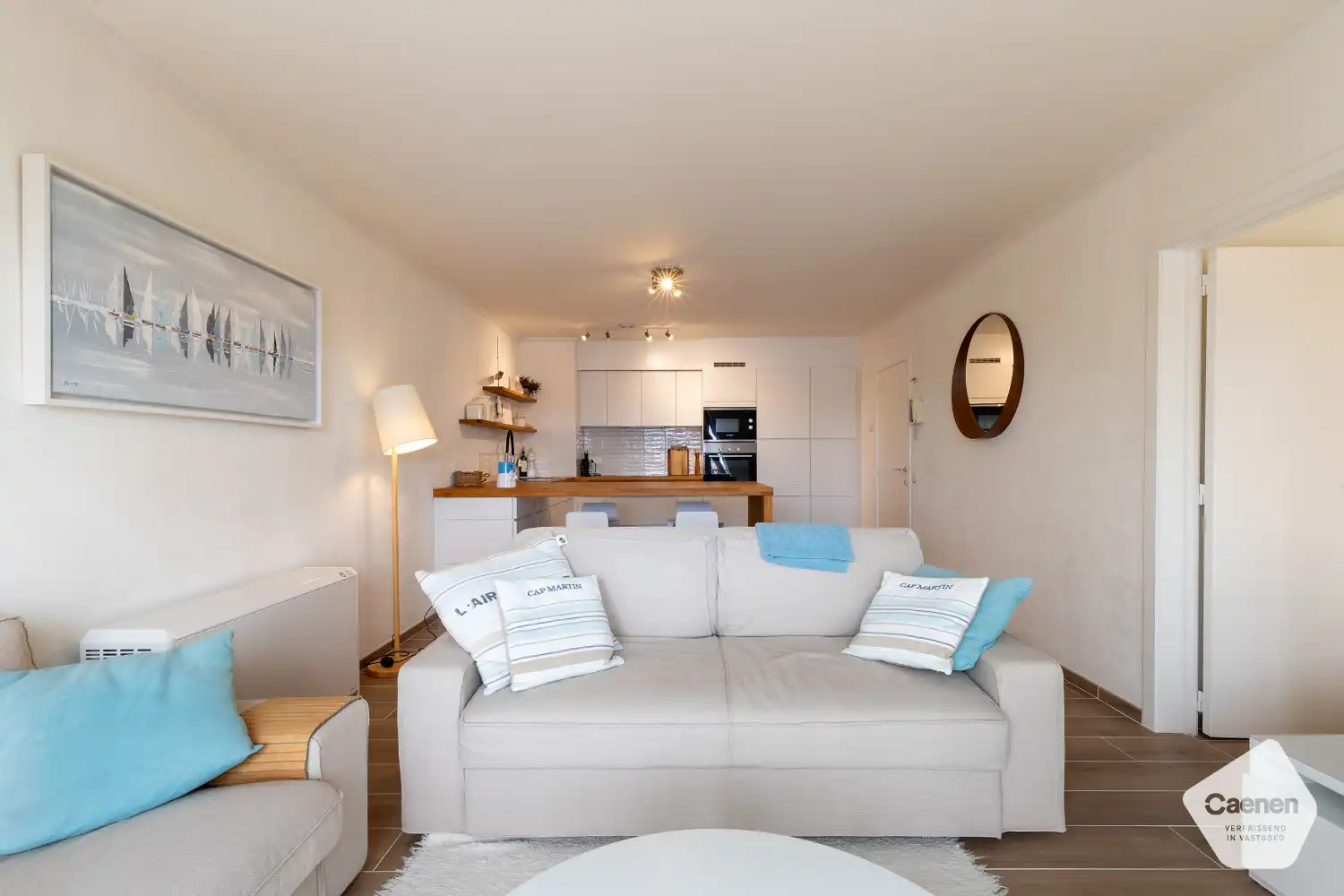 Volledig gerenoveerd appartement met 1 slaapkamer en mooi zicht foto 4