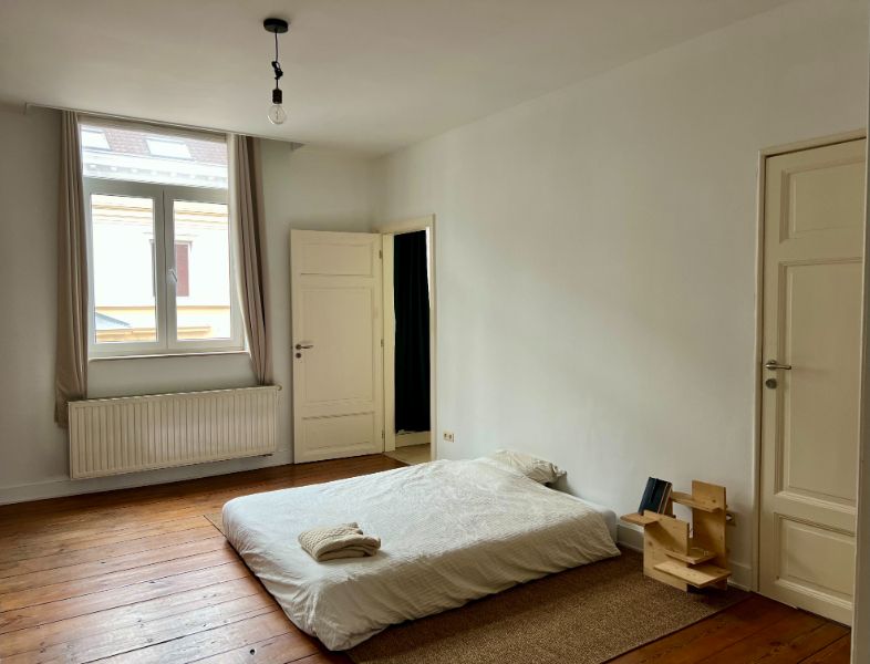 CHARMANT APPARTEMENT IN HERENHUIS foto 7