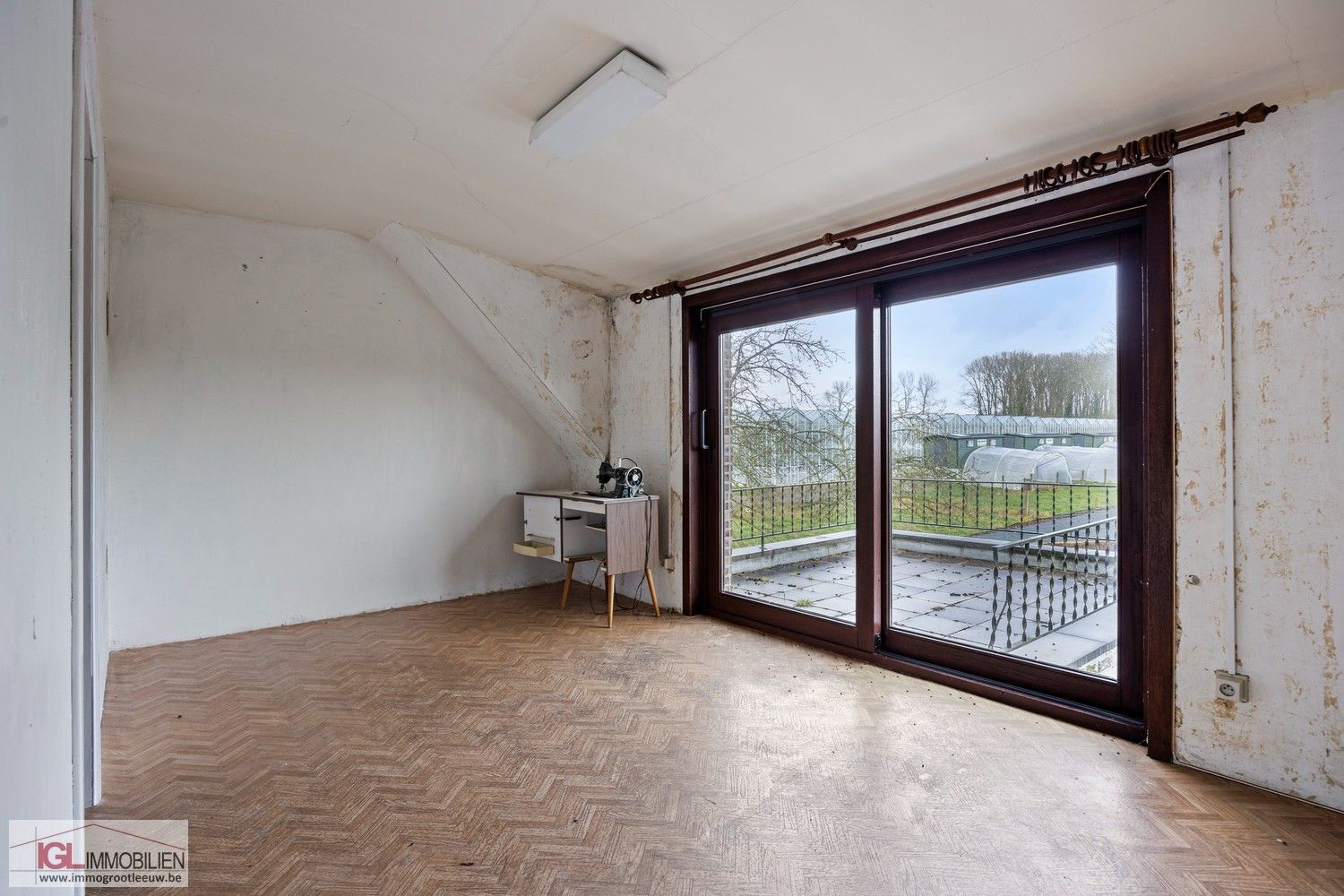 IGL stelt voor: een charmante villa met ruime tuin te koop in Lennik foto 15
