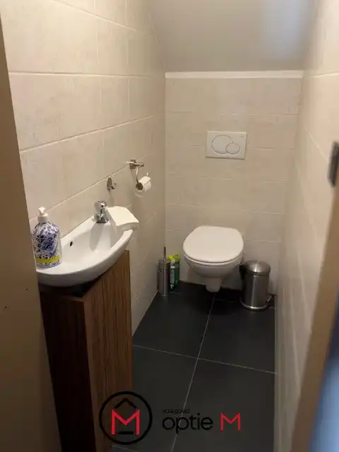 Multifunctioneel handelspand te koop, topafwerking & ligging foto 14