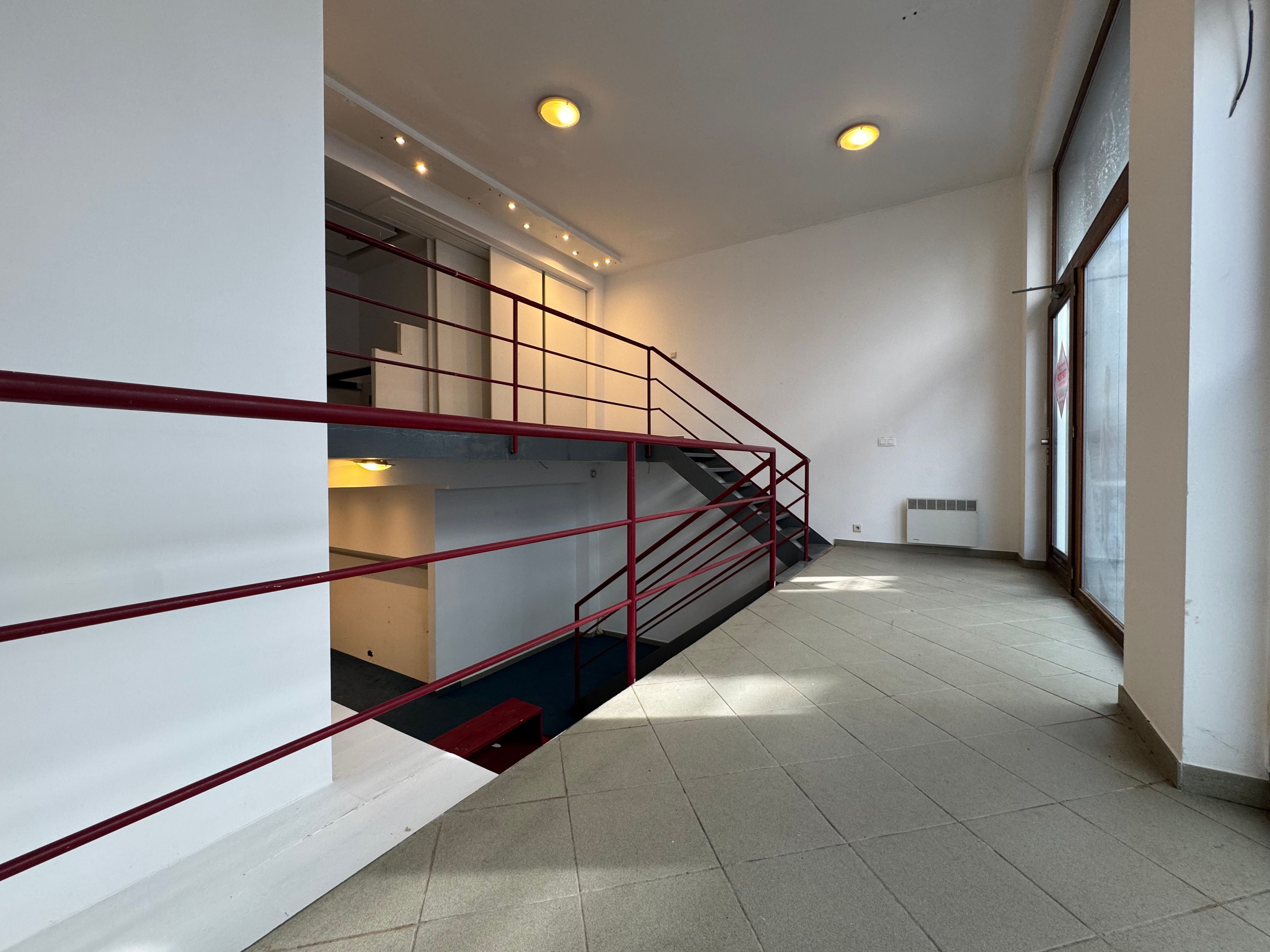 Handelsgelijkvloers 66m² foto 3