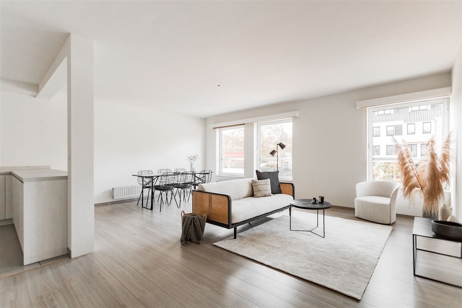 Zeer zonnig 3 slaapkamer appartement met terras foto 6