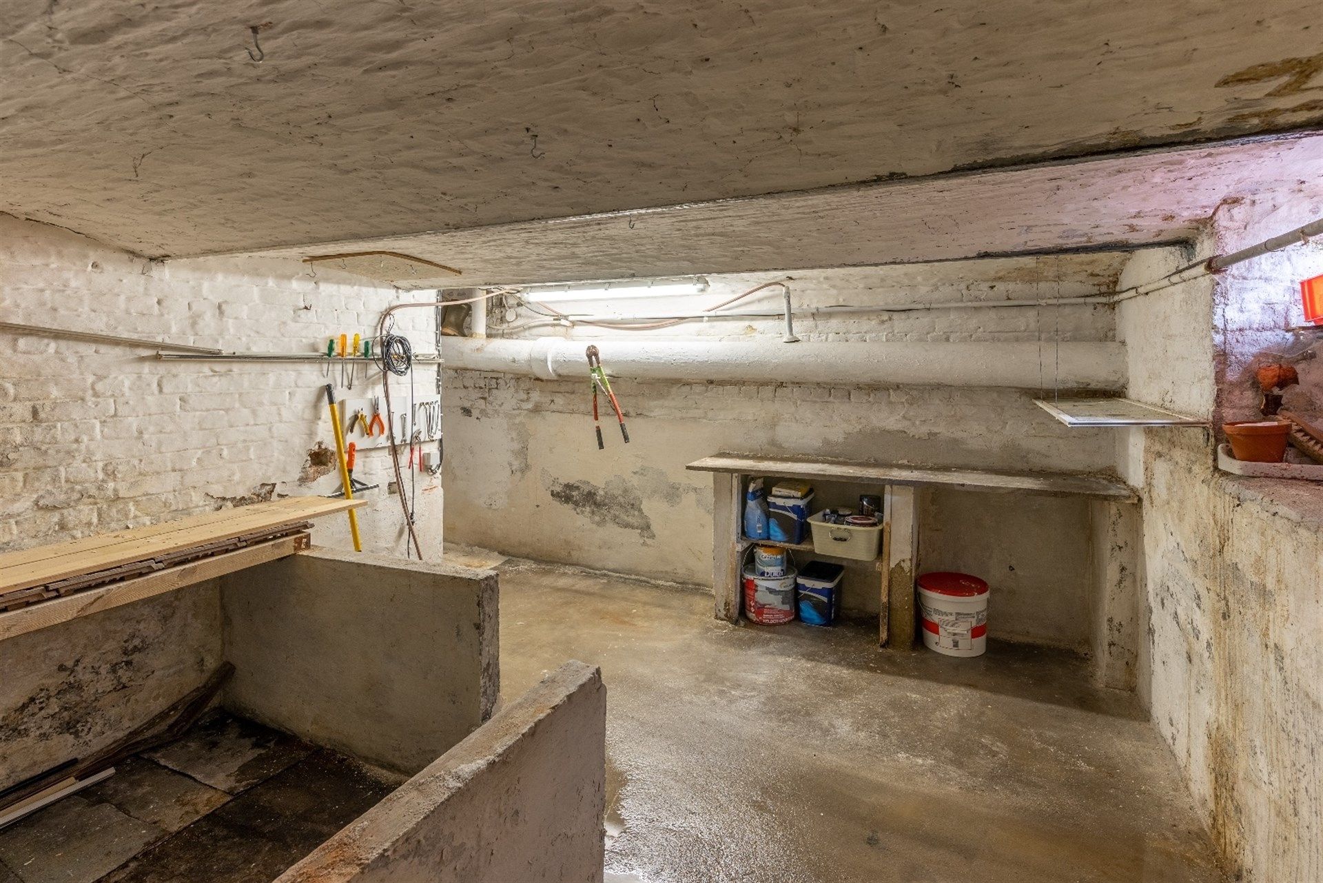 Ruime woning met 3 slaapkamers in het centrum. foto 33