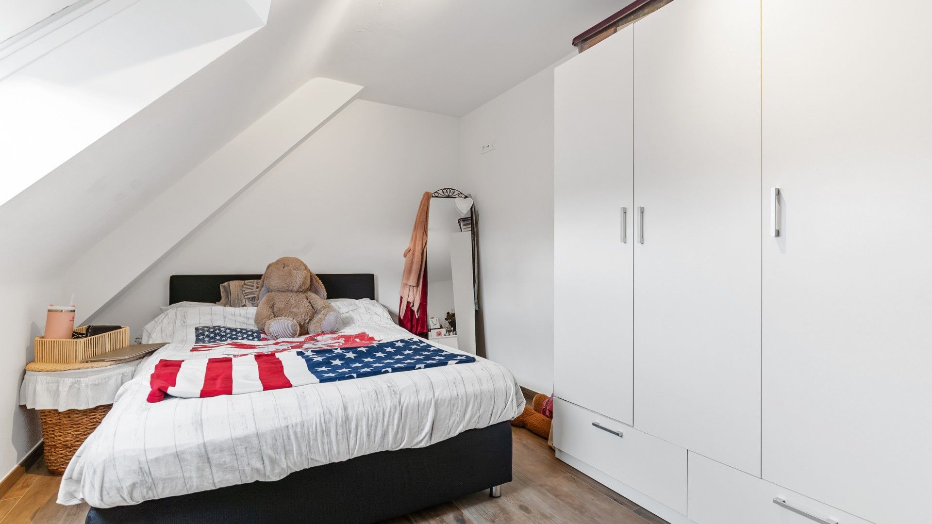 Recent appartement met 3 slaapkamers en lift foto 18