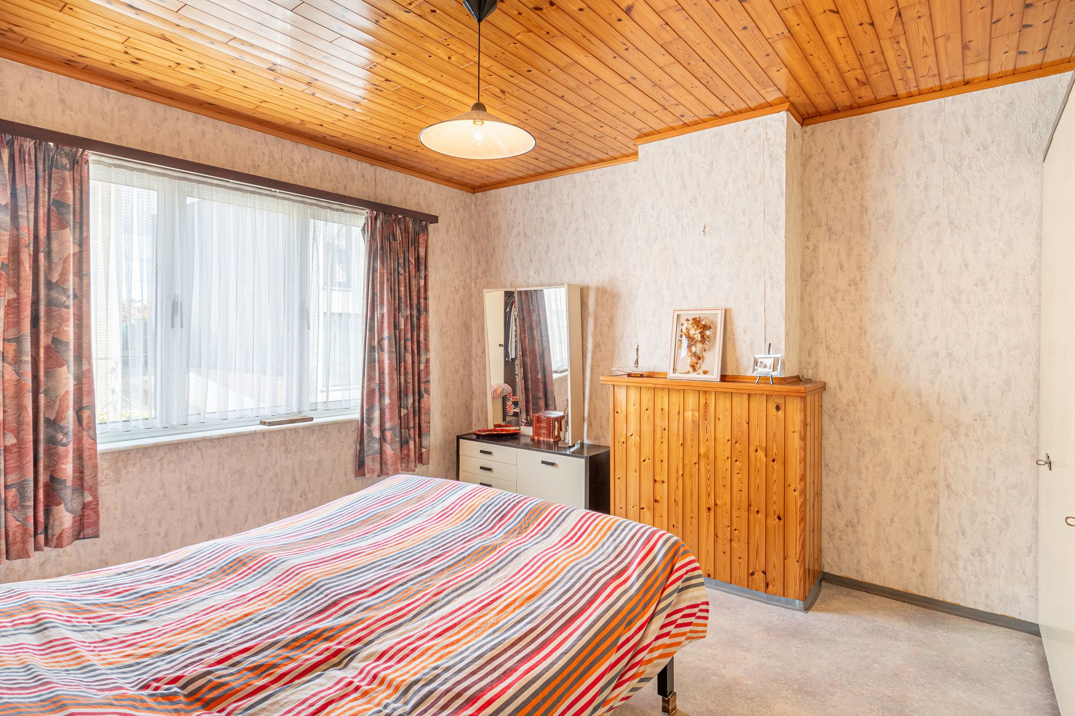 Gezinswoning met garage in hartje Willebroek foto 13