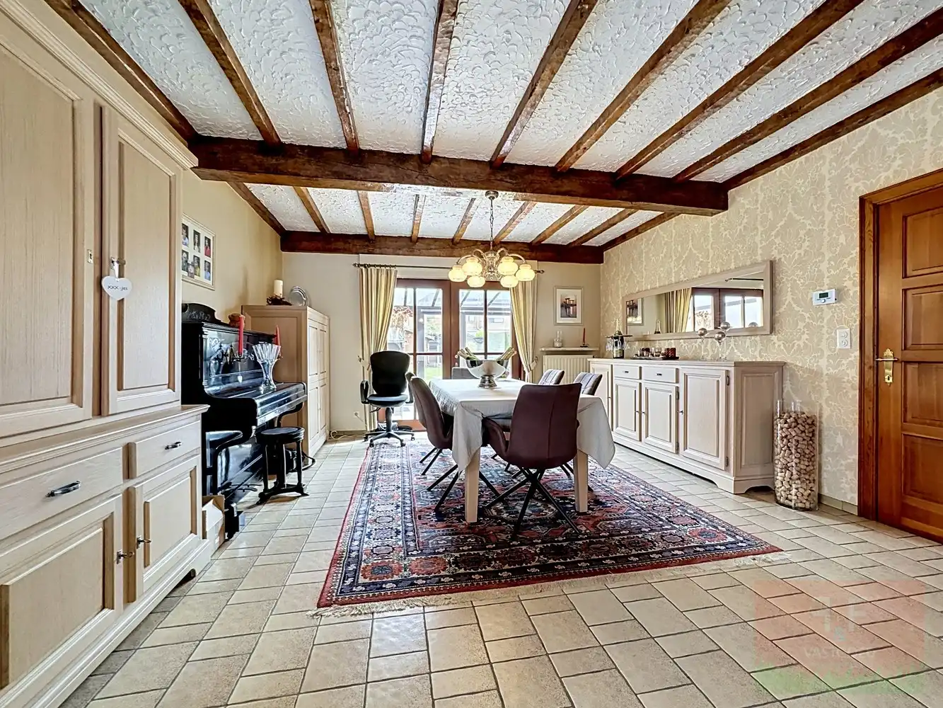 Instapklare halfopen gezinswoning met garage en grastuin te Herzele foto 8