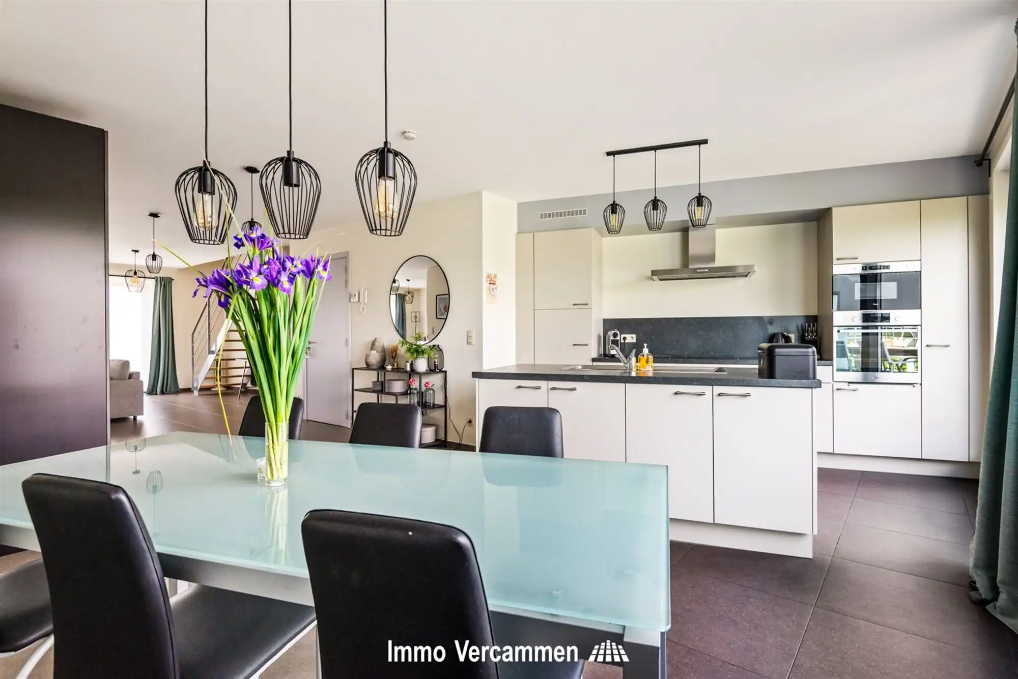 Lichtrijk duplexappartement met 3 slpks te Sint-Katelijne-Waver foto 3