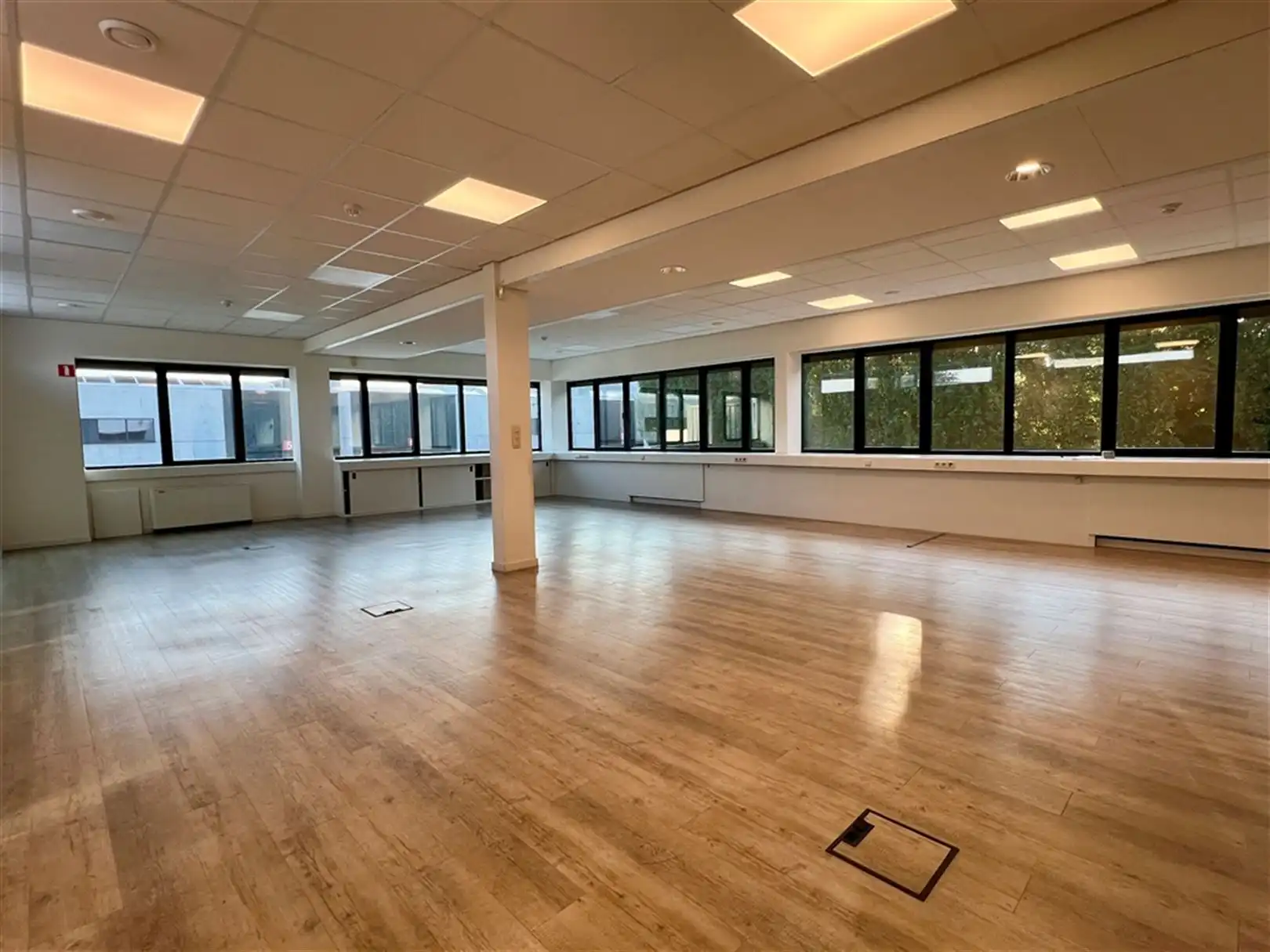 Kantoren op uitstekend bereikbare ligging  foto 4