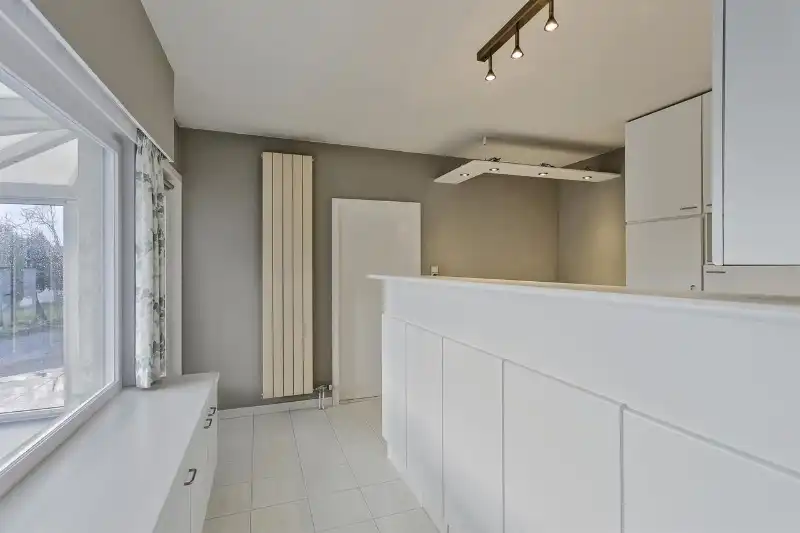 WONEN & WERKEN OP ÉÉN LOCATIE – 4 SLPK + ±200 M² OPSLAG/ATELIER foto 6