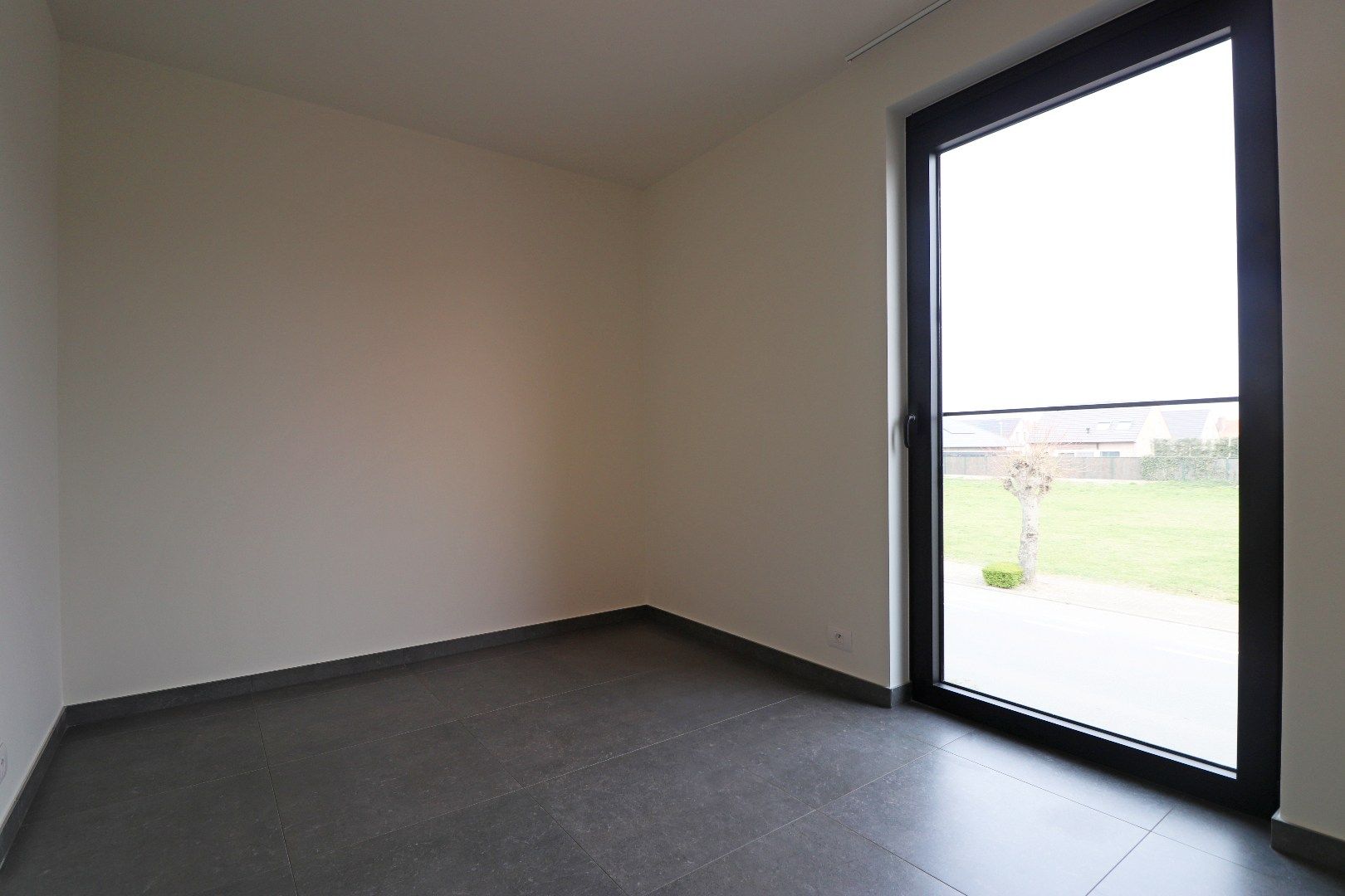 Prachtig appartement met zeer ruim zonneterras. foto 9