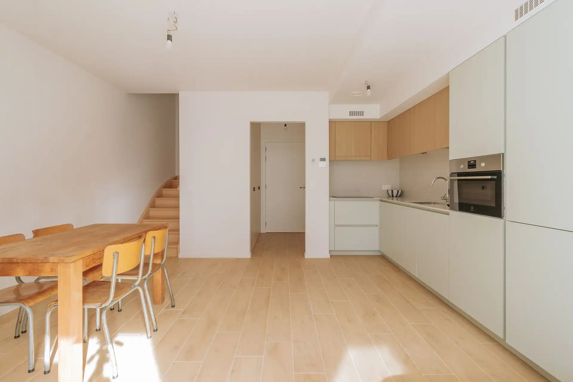 Rustig wonen in MIDDEN, vlak bij het hart van Boechout foto 3