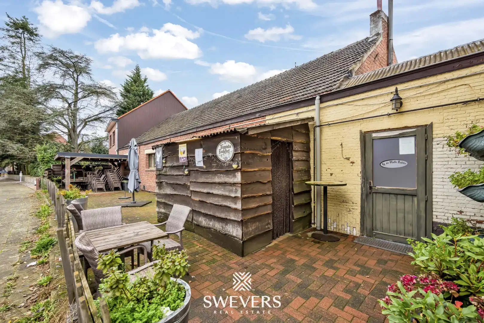 Voor investeerders of ondernemers: horecazaak met terras en feestzaal in van Mol foto 28