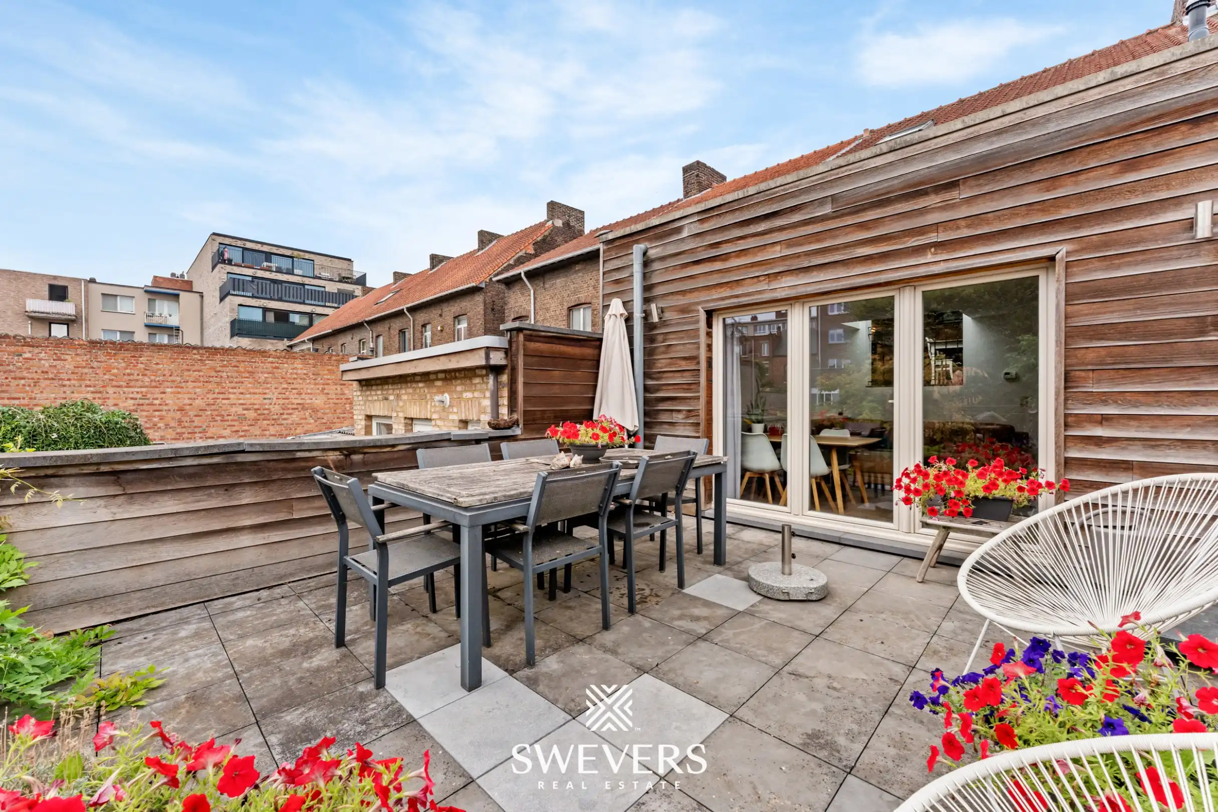 Karaktervolle stadswoning (4 slpk) met zonnige tuin in hartje Hasselt foto 19