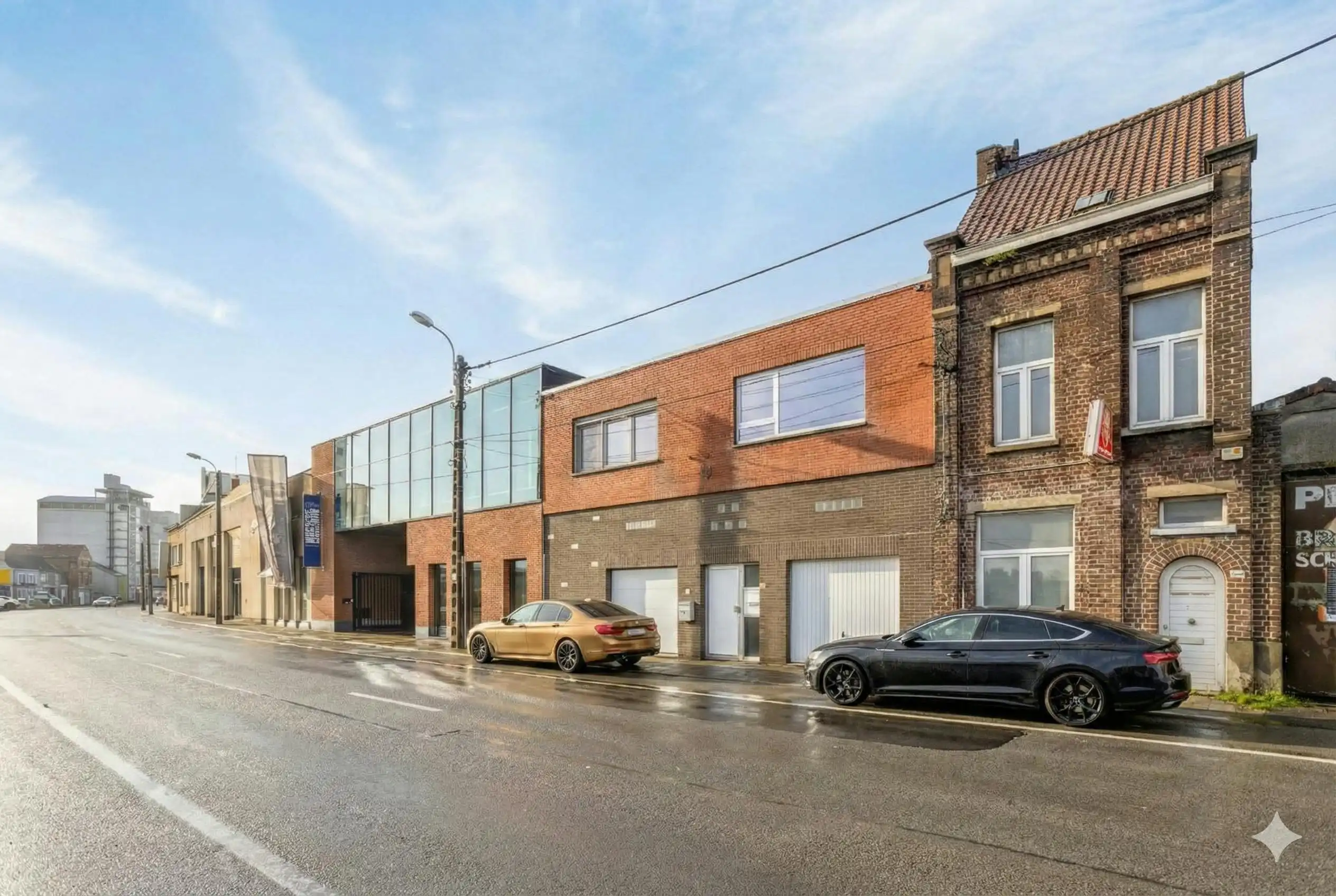 Bel-étage huis te koop met ruime garage en zicht op de vaart foto 25