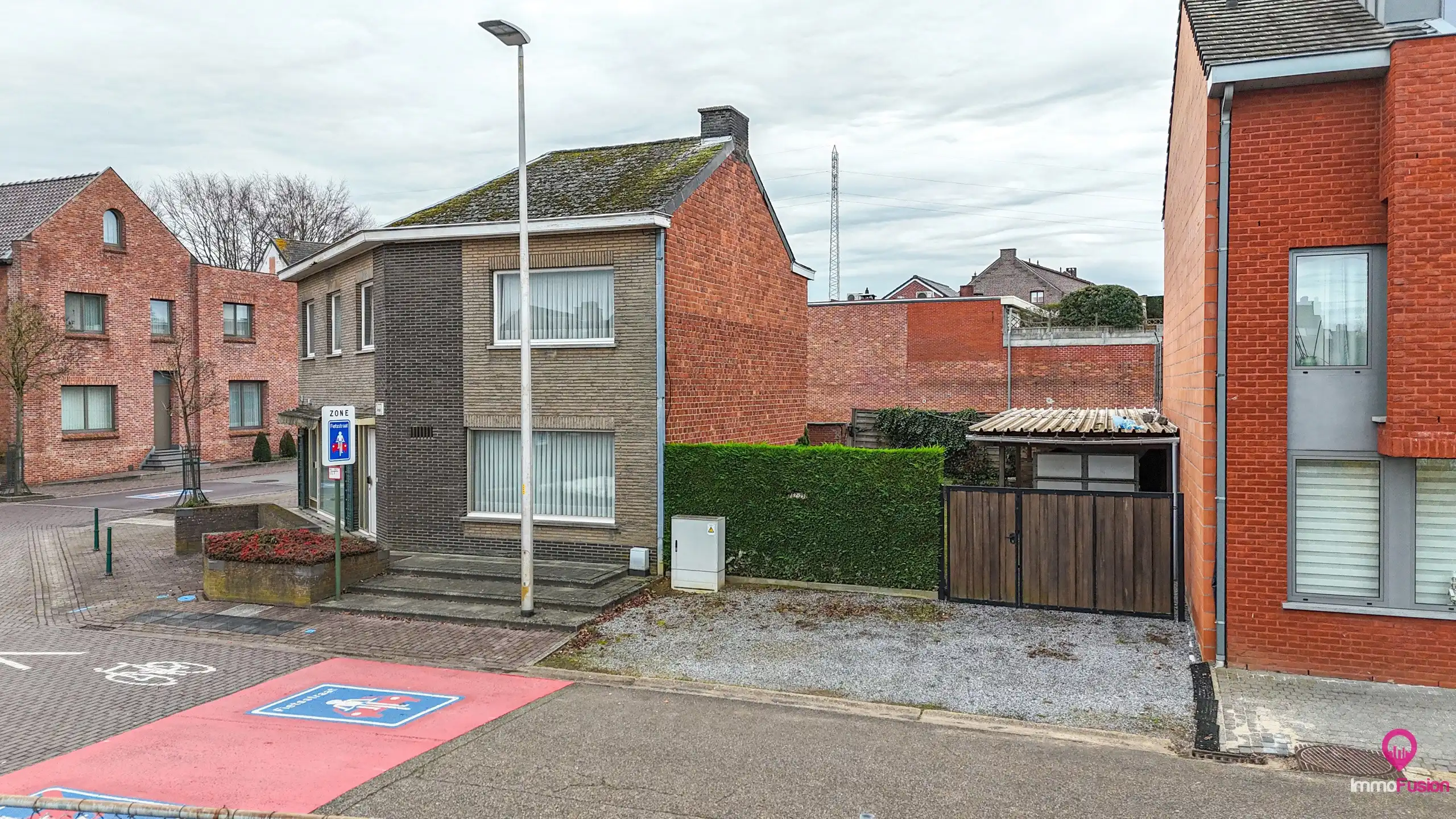 Woon- en handelswoning met 5 slaapkamers in Heusden-Zolder foto 41