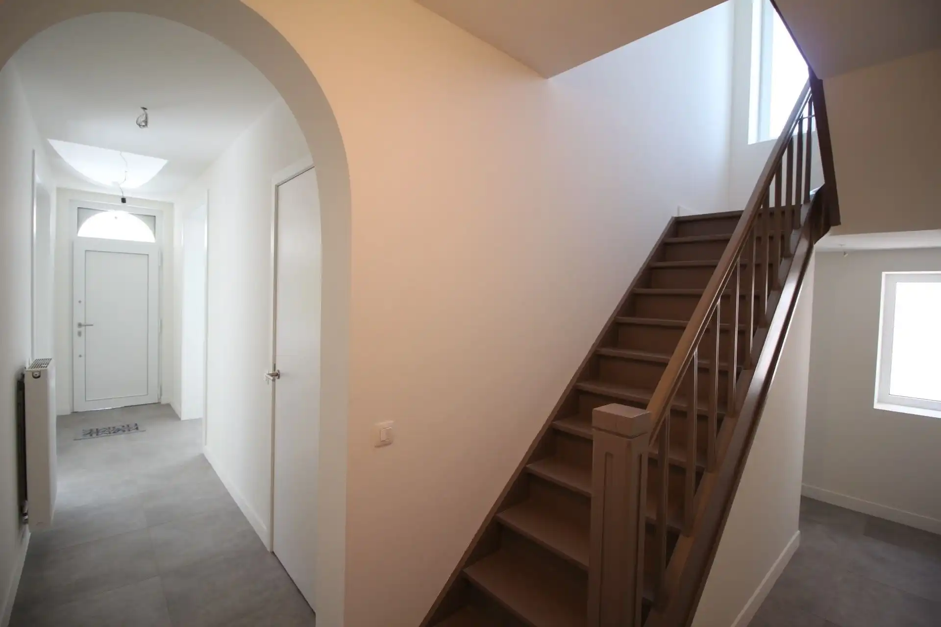 Huis, 5 slaapkamers, totaal gerenoveerd in 2023. foto 5