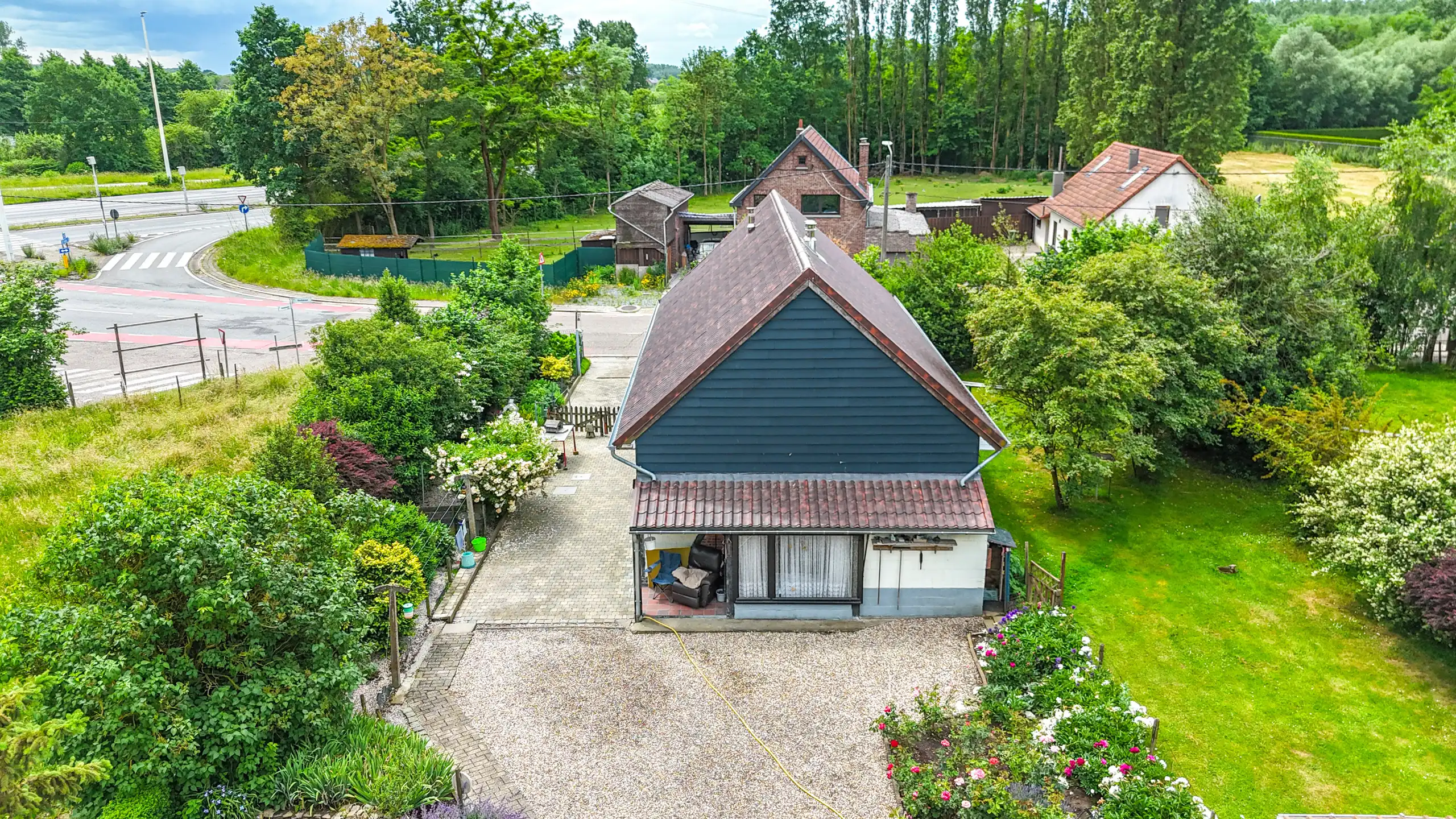 Authentieke hoeve met perceel van 68are en 2slpks! foto 50