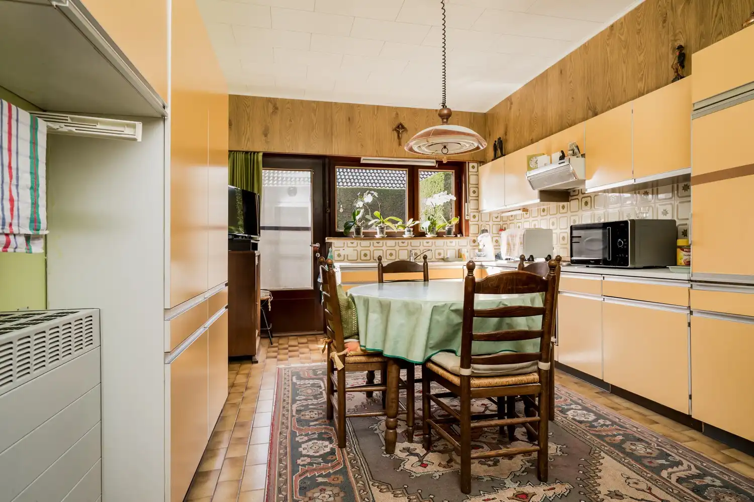 Uitstekend onderhouden bungalow in rustige woonwijk foto 10