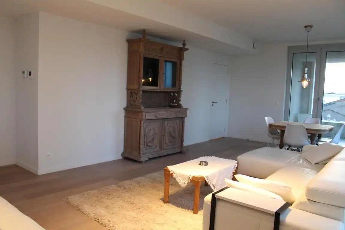 Bemeubeld appartement foto 5