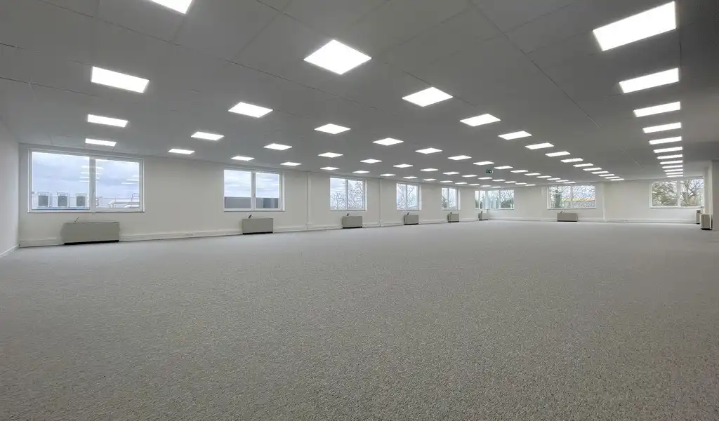 Kantoren te huur in Intercity Business Park foto 3