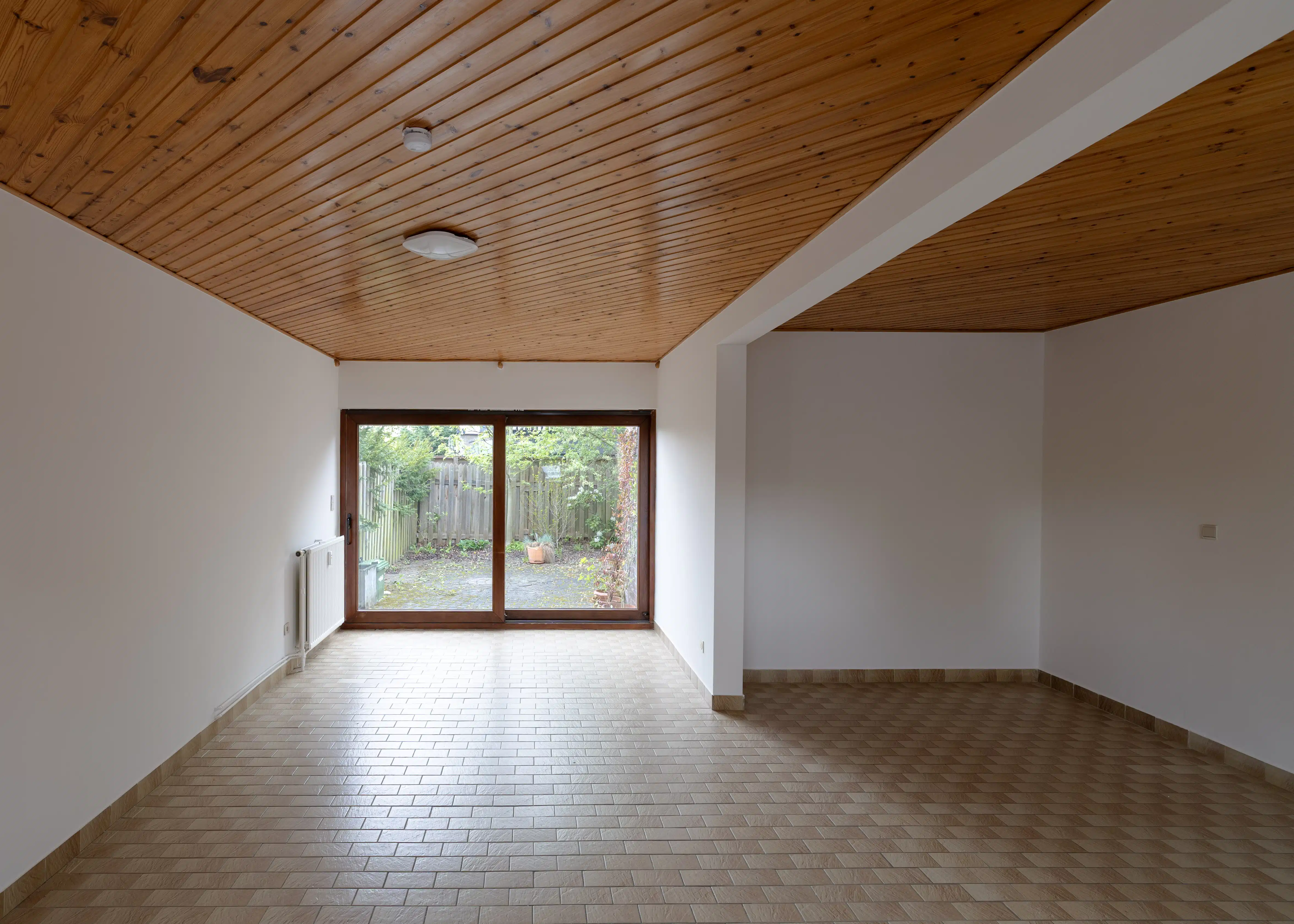 5 woonentiteiten en loods foto 13