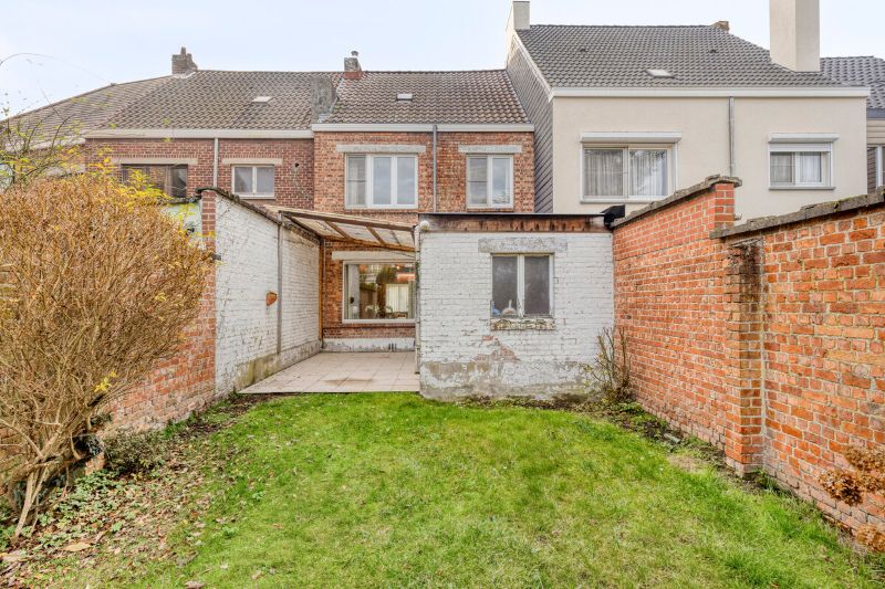 Charmante woning met tuin, op toffe locatie foto 12