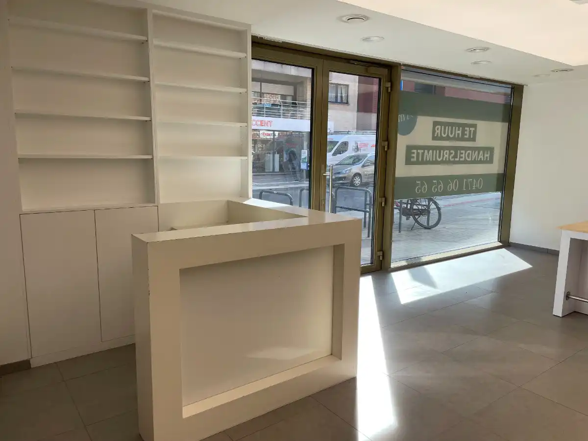 91m2 KANTOOR / PRAKTIJKRUIMTE foto 15