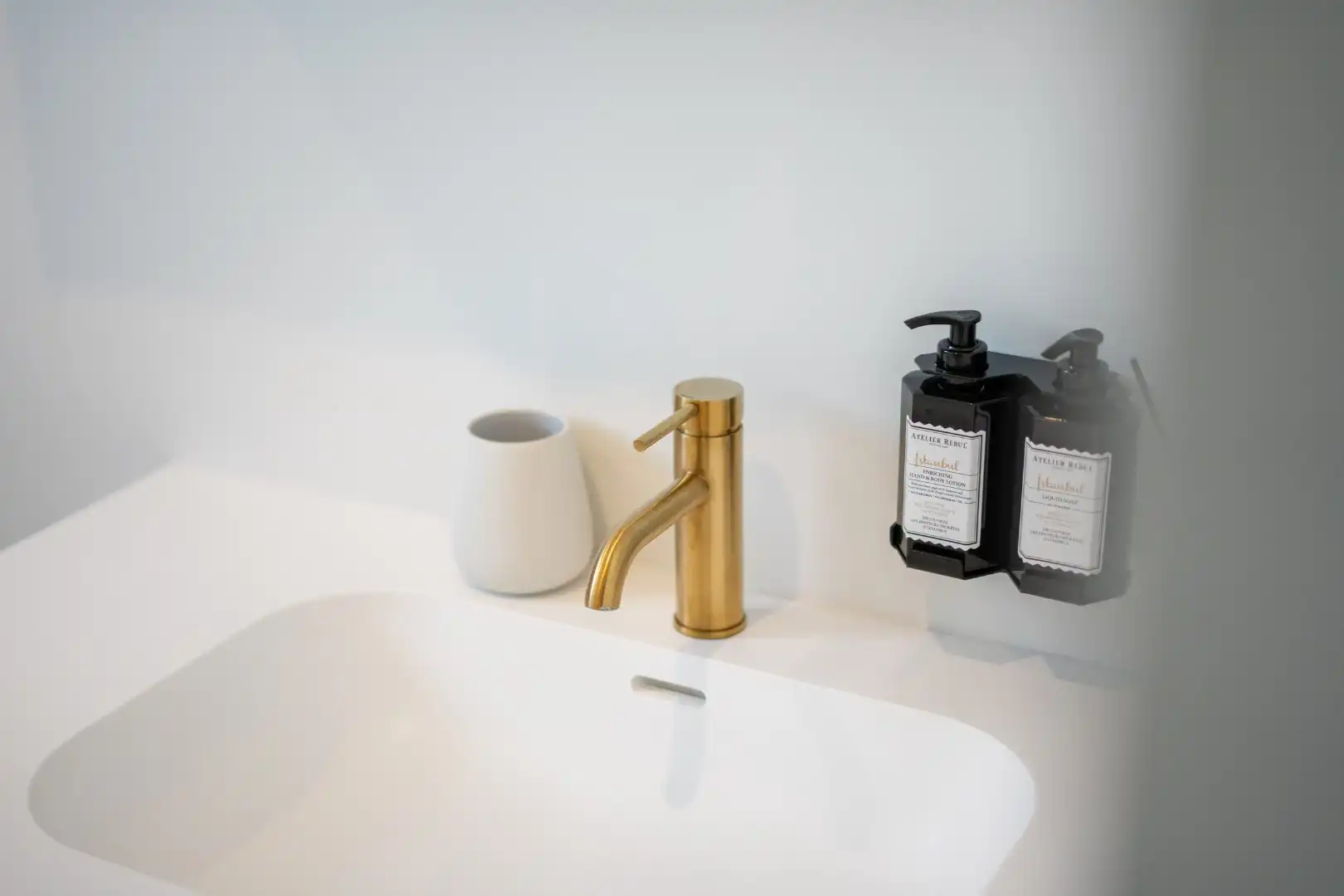 Instapklaar gemeubeld 2-slaapkamerappartement met zeezicht en duinenzicht te Bredene  foto 20