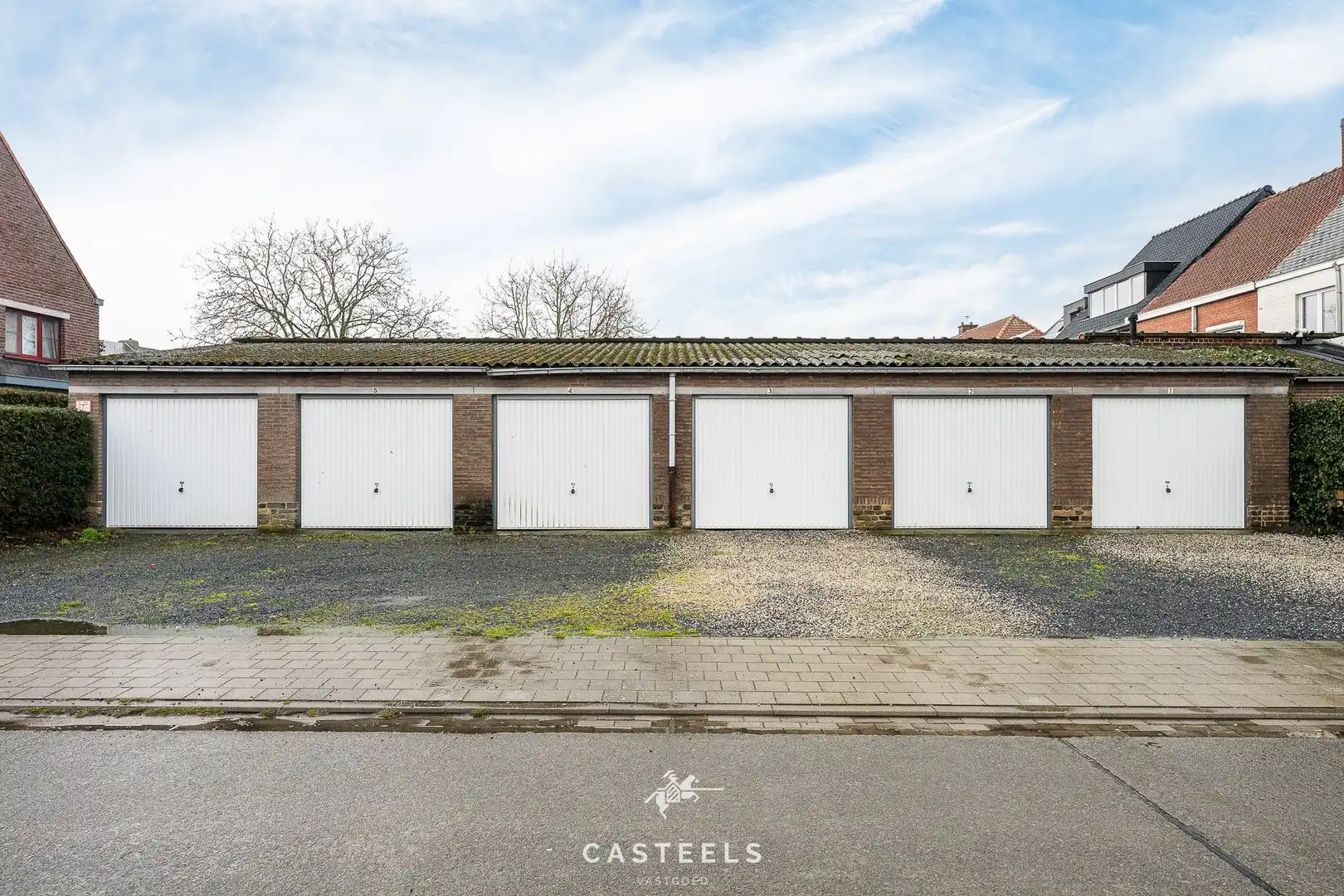 Opbrengsteigendom: 2 appt. inclusief 6 garageboxen in Zwijnaarde foto 6