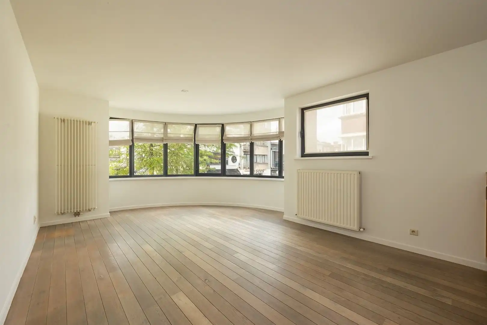 Design appartement met zonneterras in het hart van Brasschaat foto 2