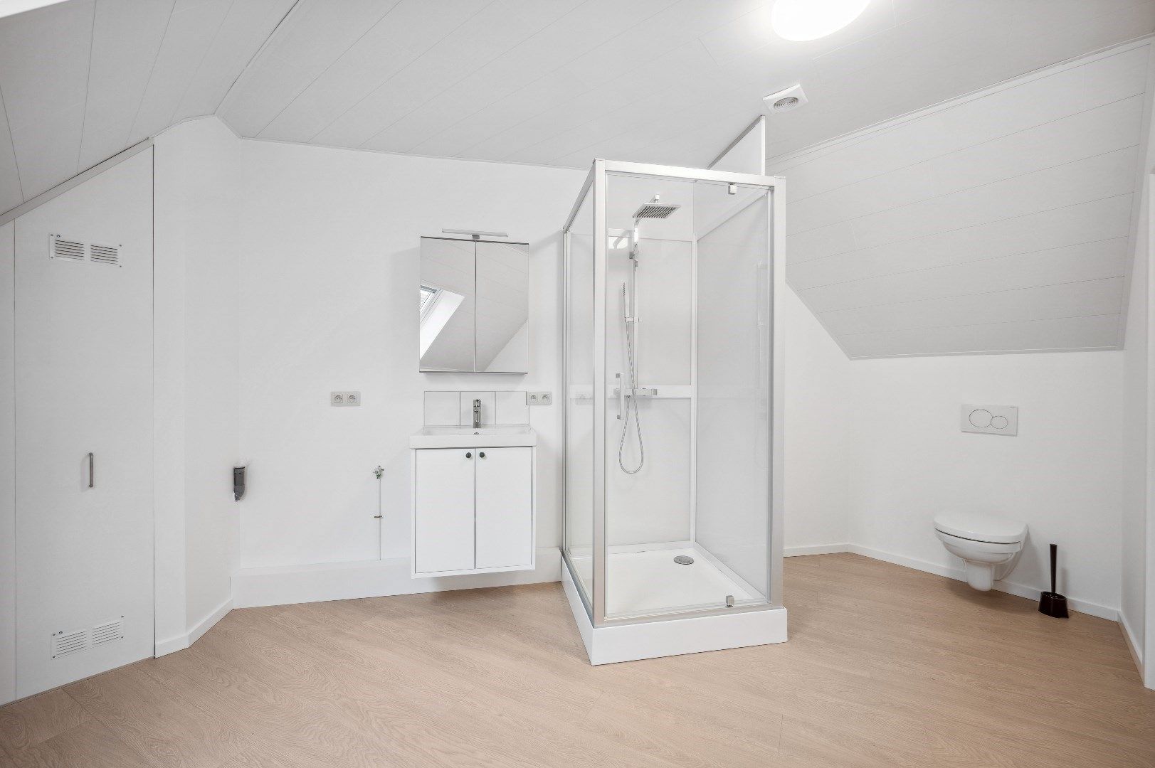 Recent gerenoveerde woning in het centrum van Tienen foto 4