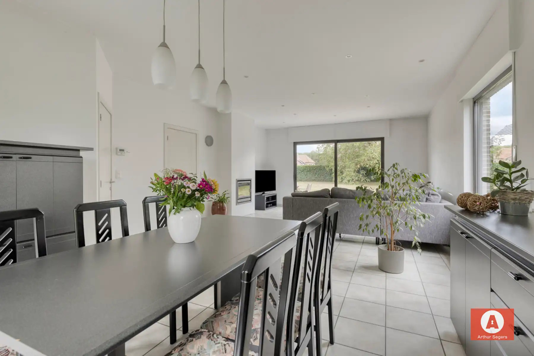 !!! IN OPTIE !!! Energiezuinige open bebouwing in doodlopende straat foto 5