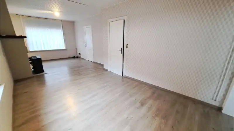 Comfortabele 3-slaapkamerwoning met Terras te huur in Assebroek Brugge foto 4