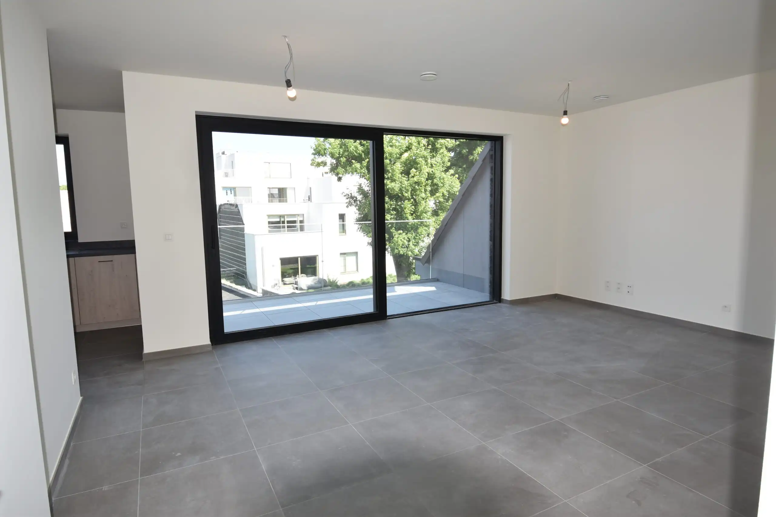 Stijlvol en energiezuinig nieuwbouwappartement in hartje Haasdonk foto 2