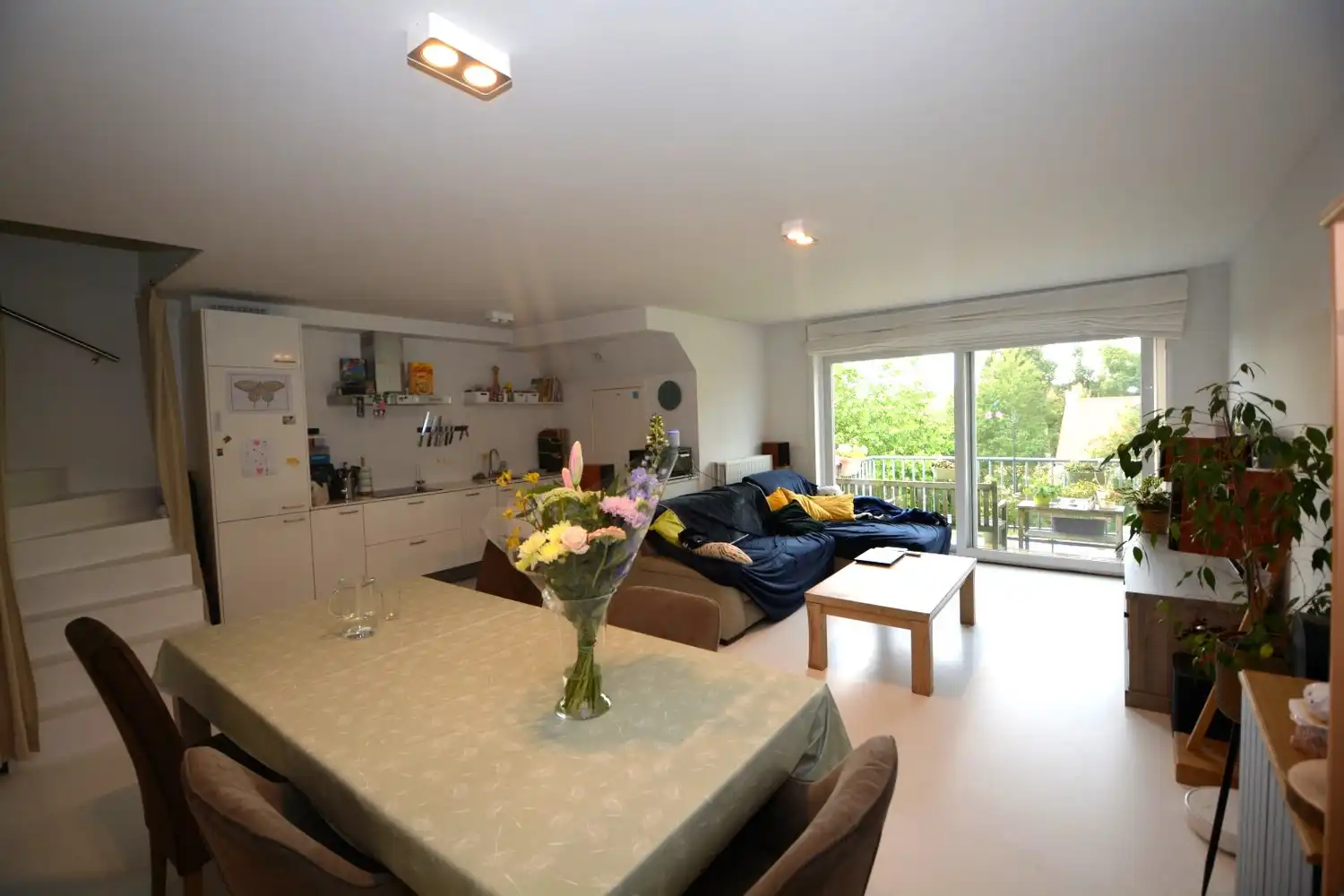 RIANT DUPLEX APP. MET 3 SLK, 2 TERRASSEN EN 2 PARKINGS! foto 2