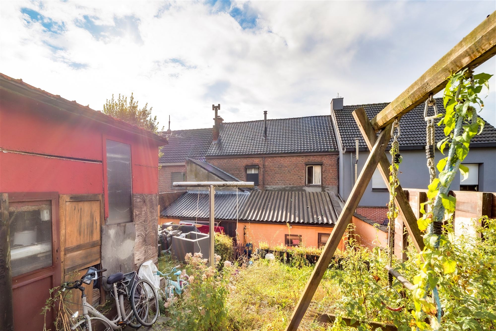 Te renoveren huis te koop met veel mogelijkheden  foto 24