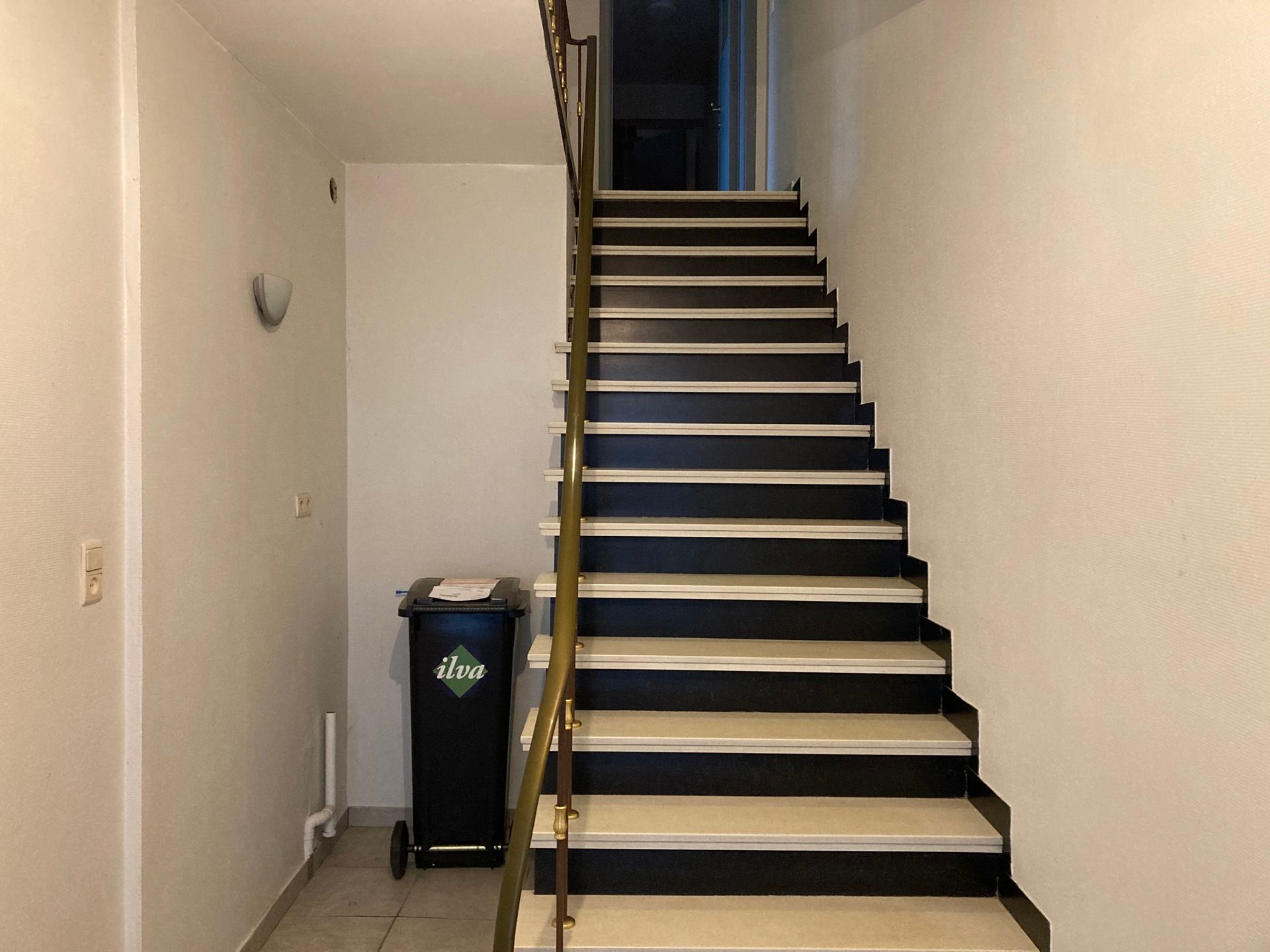 NIEUWERKERKEN - Appartement op centrale ligging foto 12