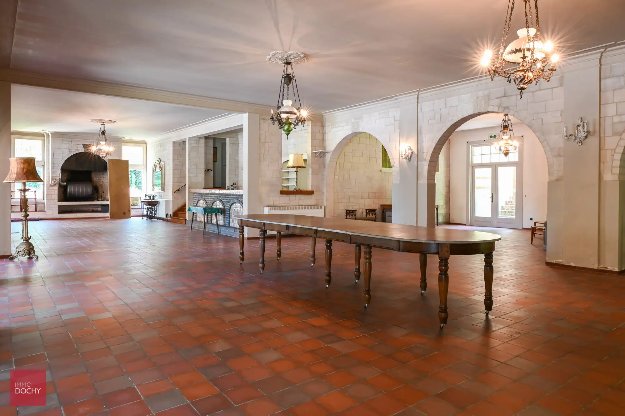 Landelijk en rustig gelegen handelscomplex met woonst foto 14