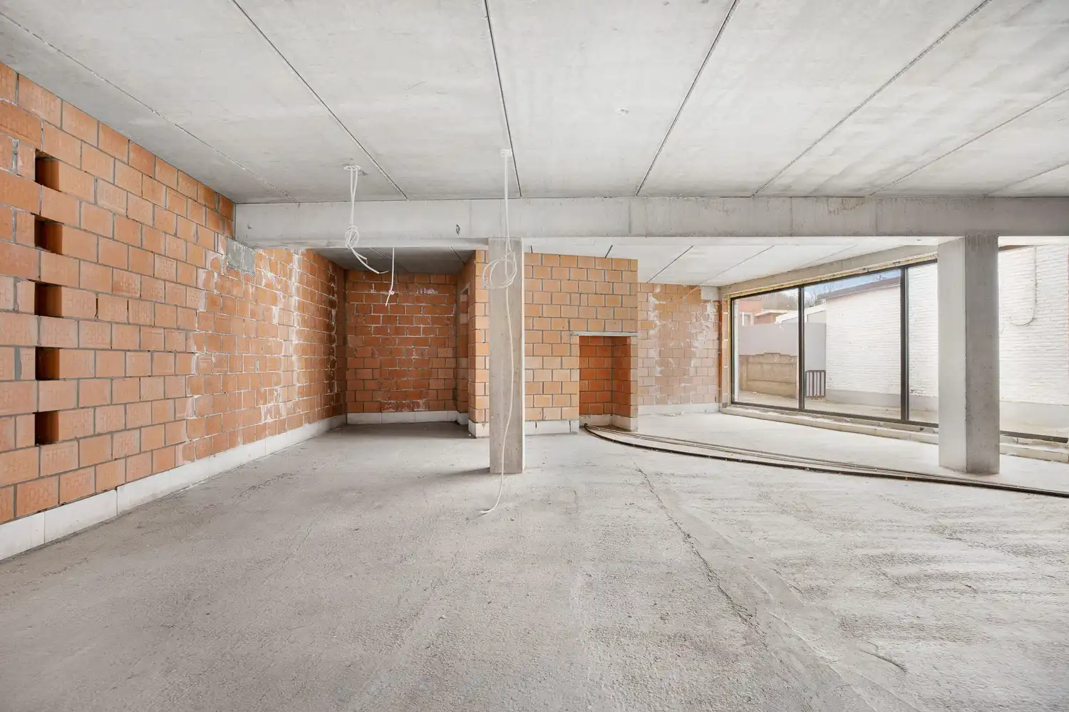 Casco handelsgelijkvloers van&nbsp;meer dan 150 m² op toplocatie foto 5