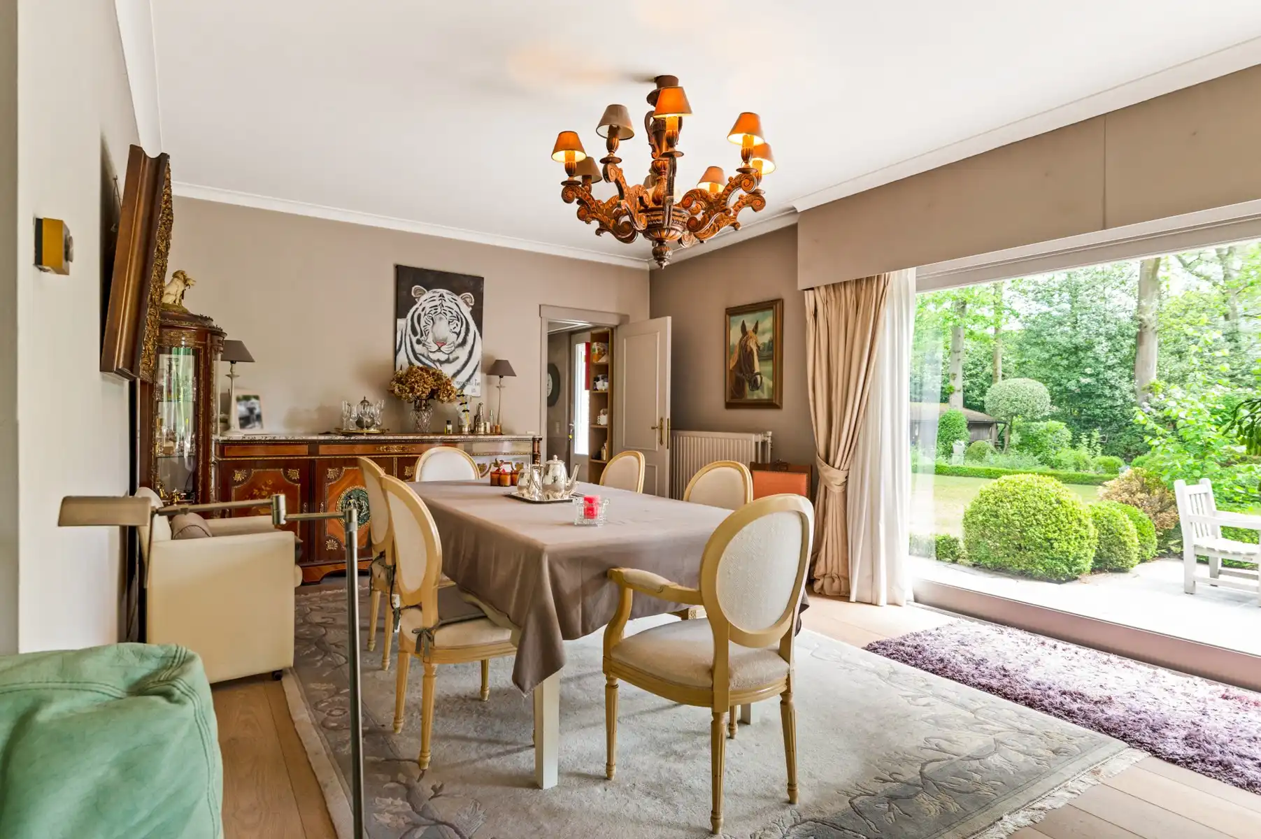 Elegante villa op een uitstekende ligging foto 14