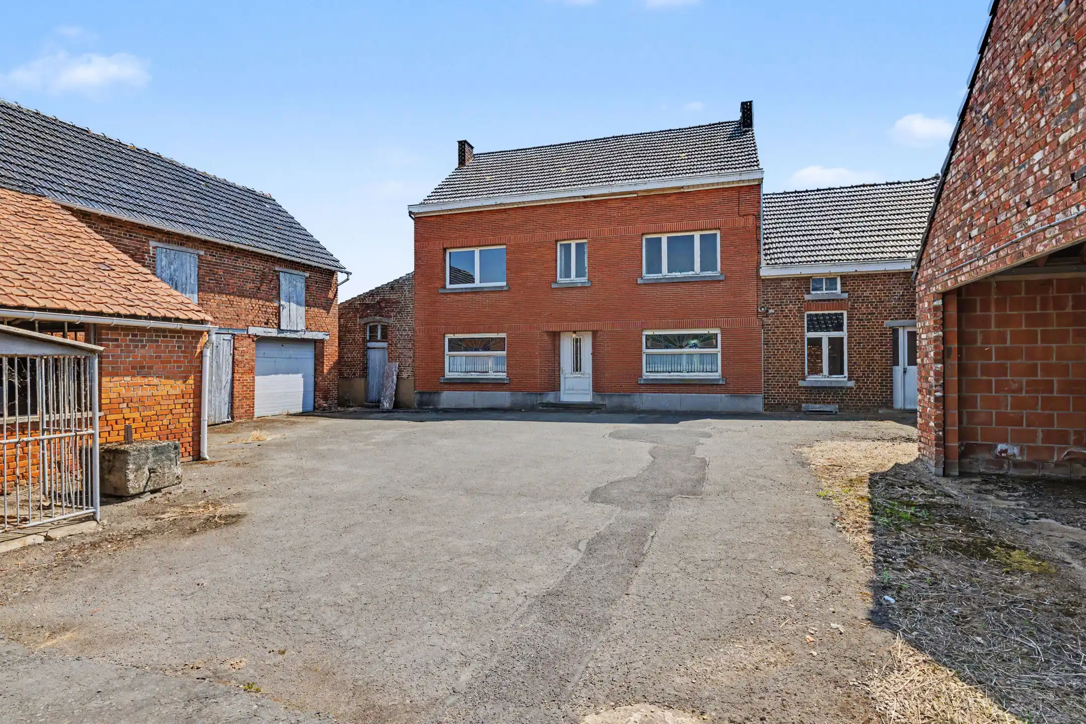 te koop te Sint-Pieters-Kapelle: charmante U-hoeve met prachtig uitzicht over de velden!  foto 27