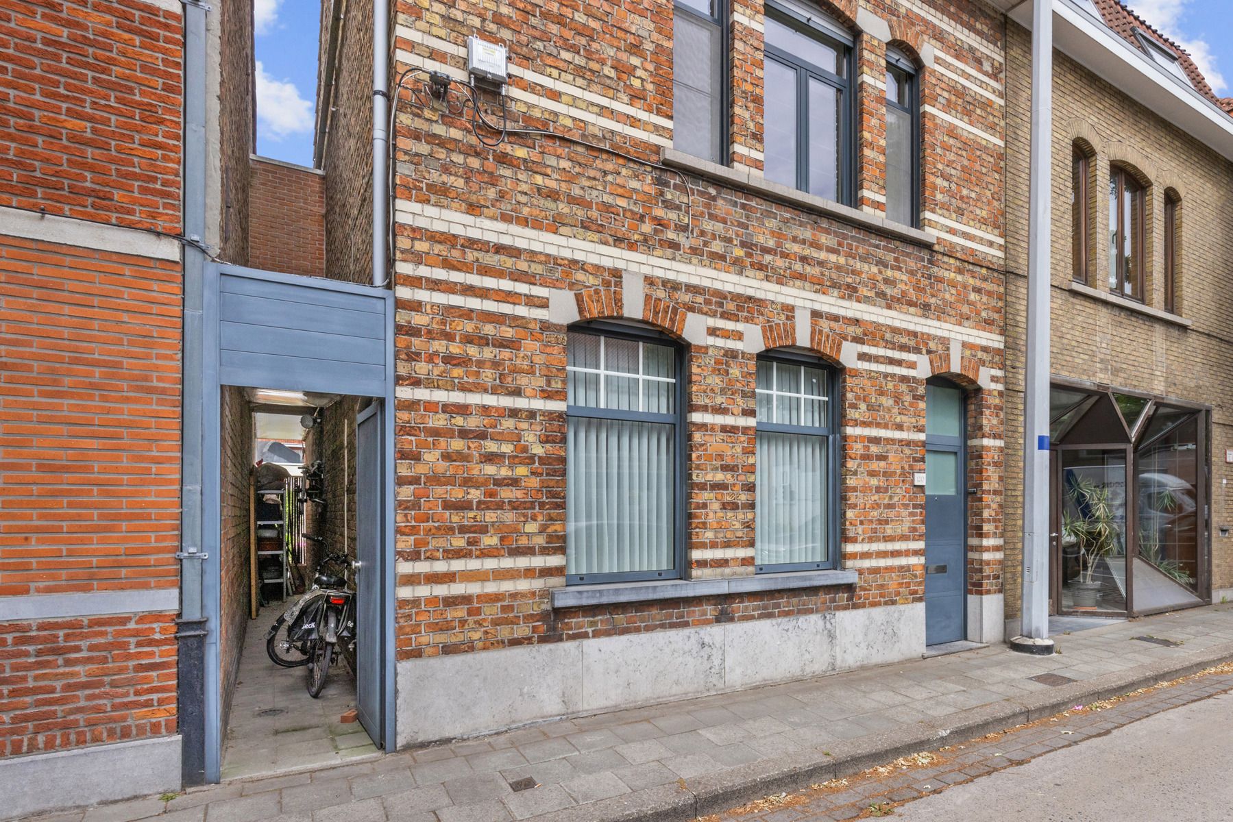 Zeer ruime 5-slpk woning te Sint-Kruis! foto 16