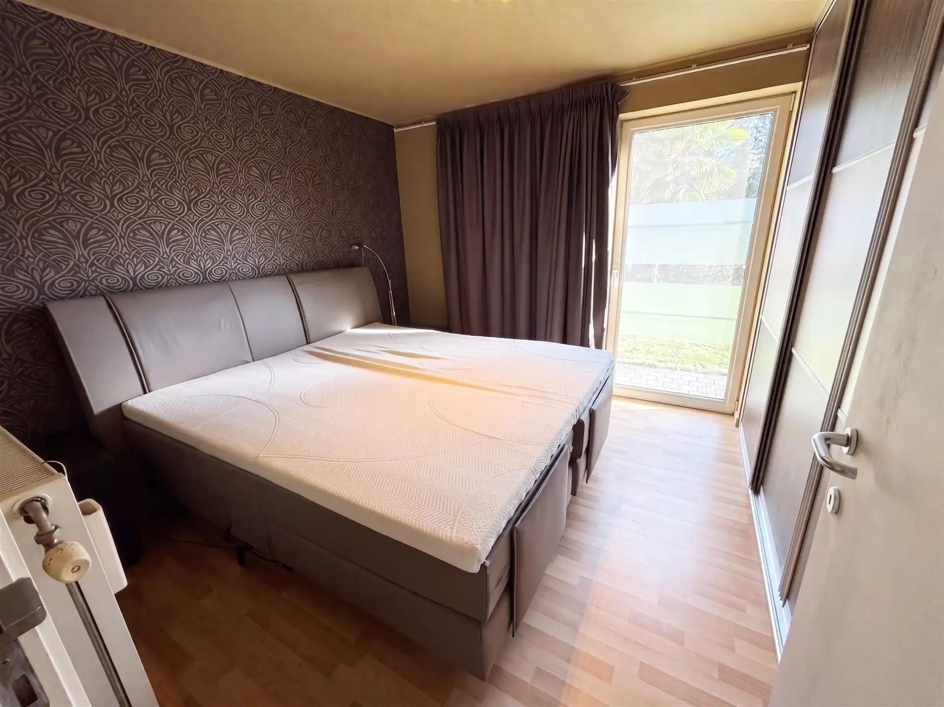 Gemeubeld appartement met twee slaapkamers en tuin in Gijzegem foto 13