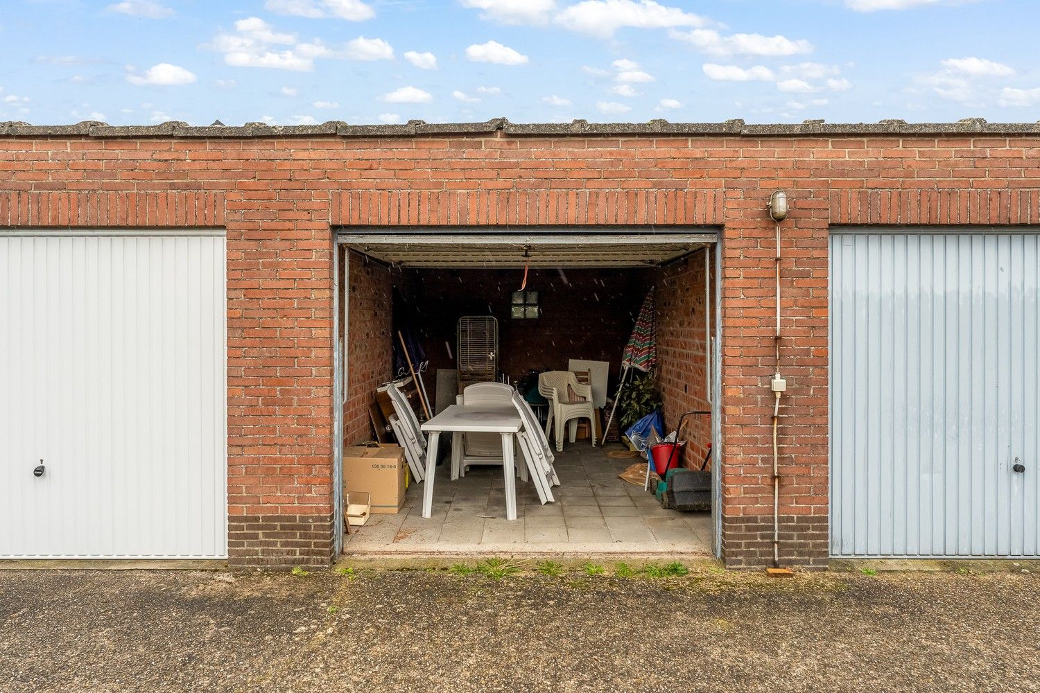 Gelijkvloers appartement met 2 slpkrs en garage foto 16