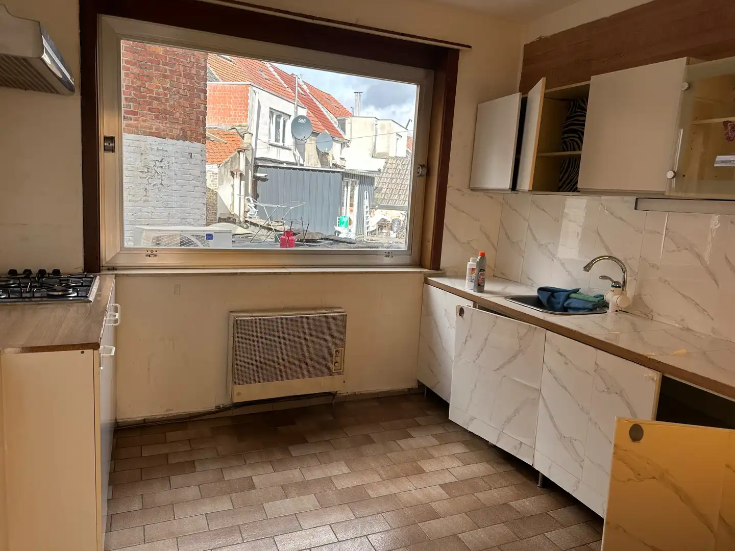 Goed gelegen belétage-rijwoning in Gent foto 10