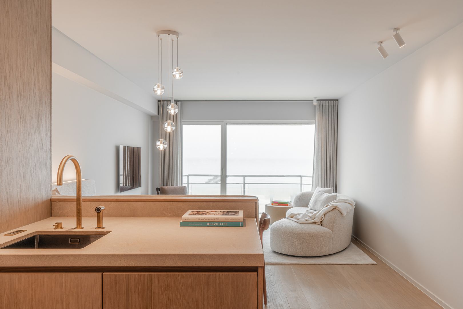 Prachtig luxe appartement met frontaal zeezicht in Duinbergen foto 24