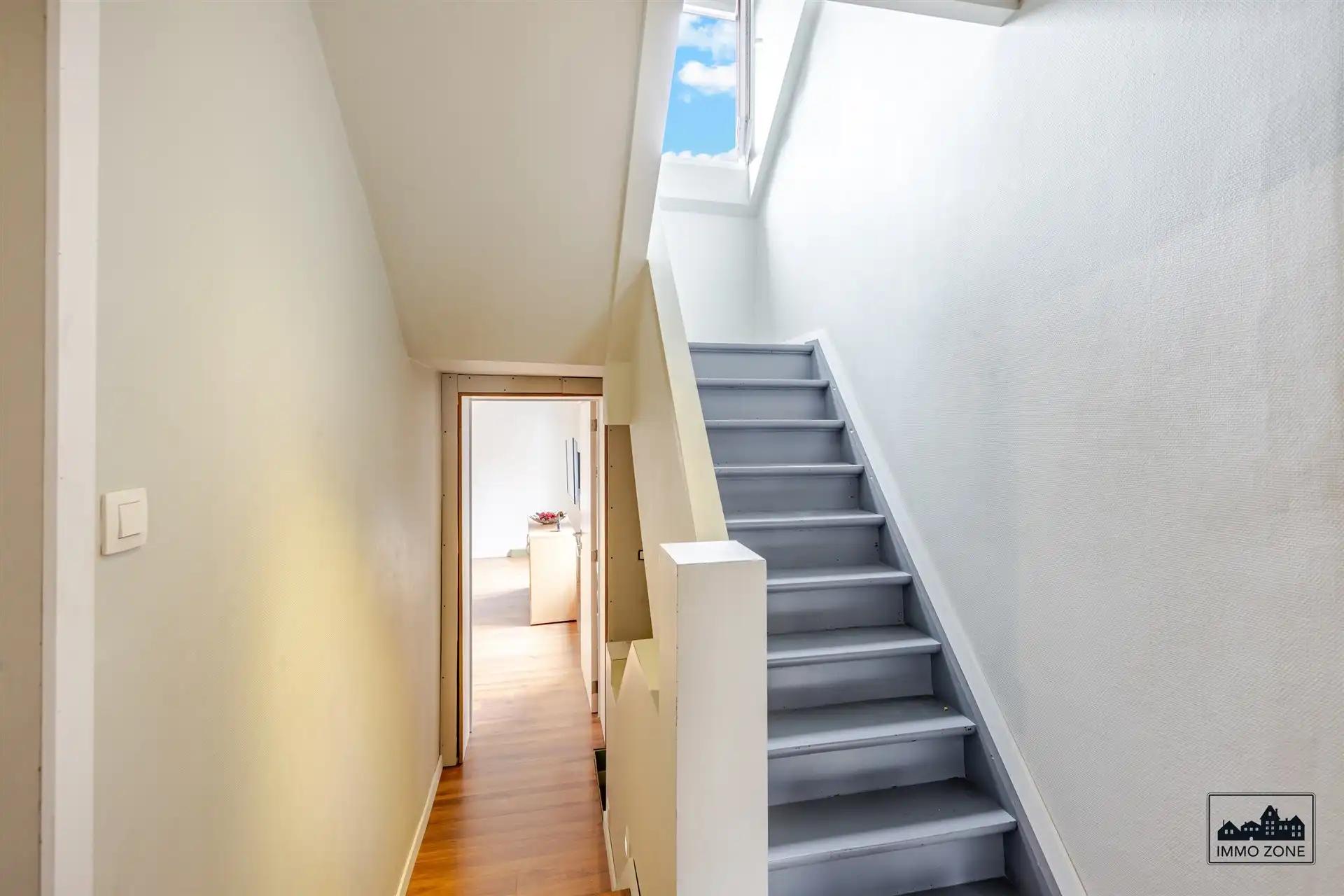 Woning met 4 slaapkamers én magazijn op toplocatie foto 10