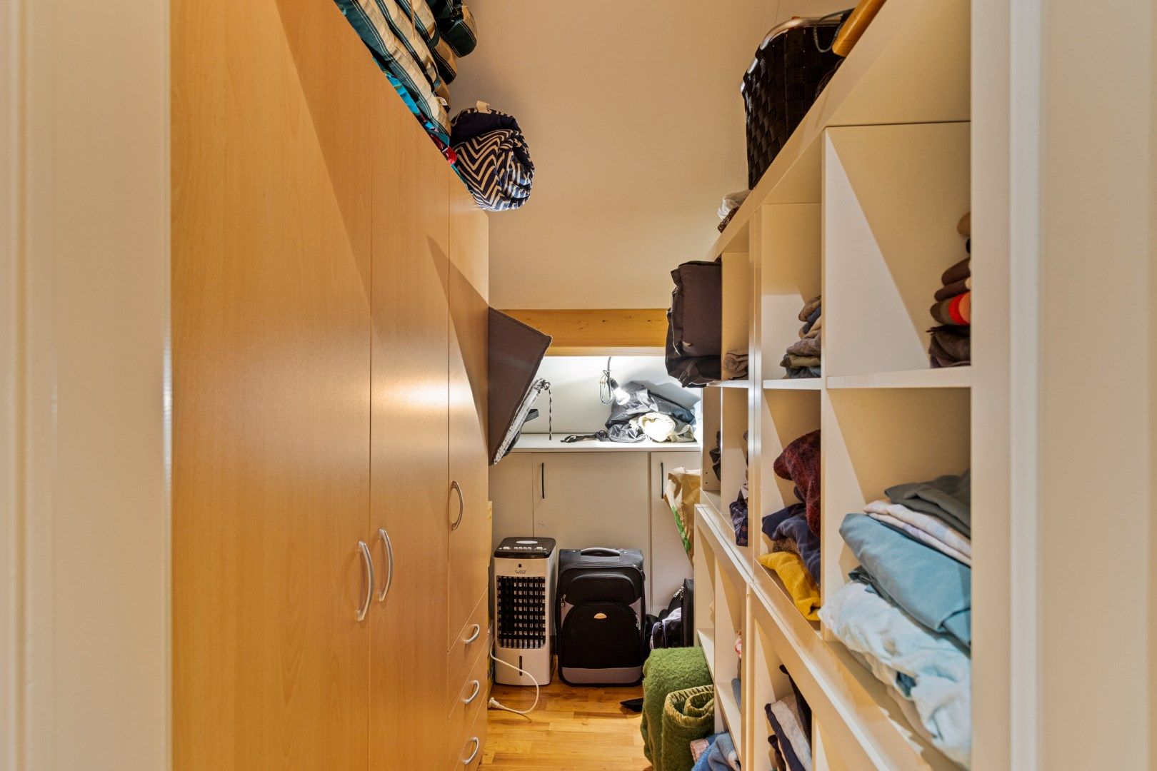 Rustig en groen gelegen woning op een perceel van ca 24a !  foto 12